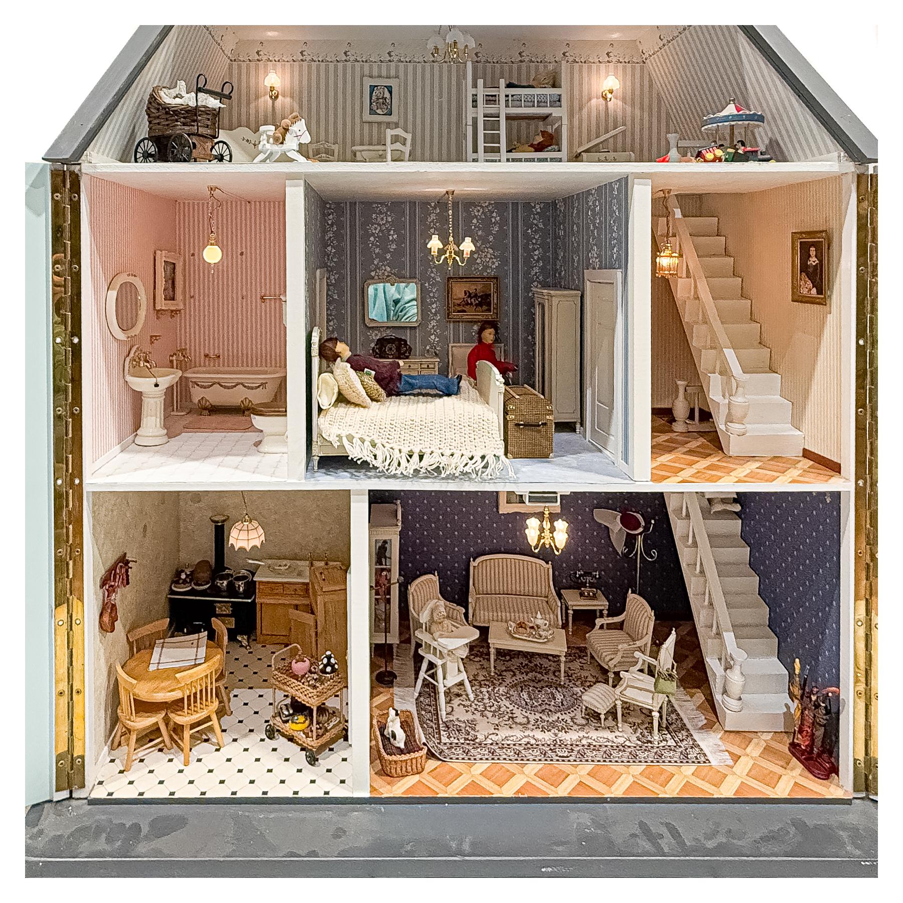 CASITA DE MUÑECAS DEL ÚLTIMO CUARTO DEL S.XX