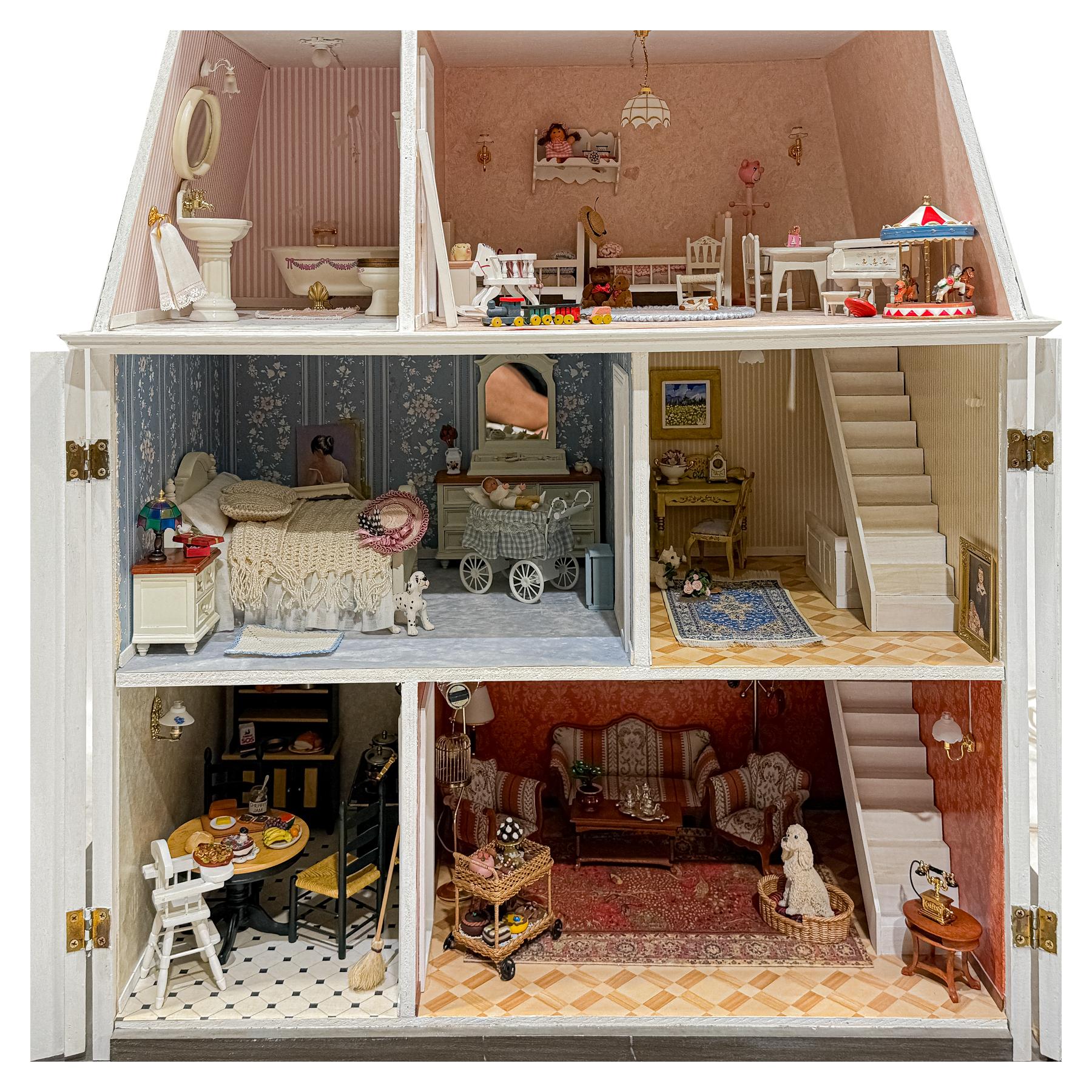 CASITA DE MUÑECAS DEL  ÚLTIMO CUARTO DEL S.XX
