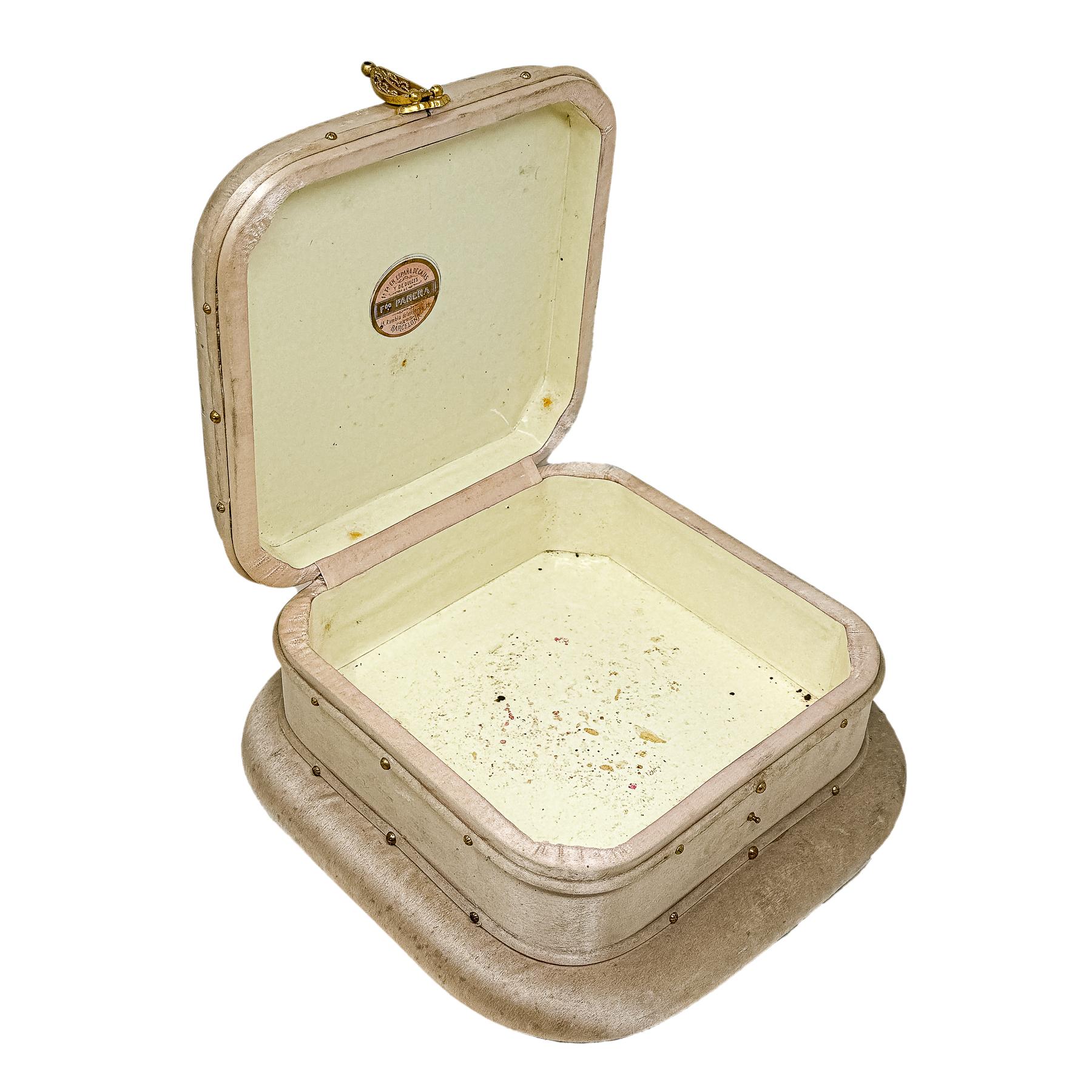 CAJA BOMBONERA DEL PRIMER TERCIO SIGLO XX