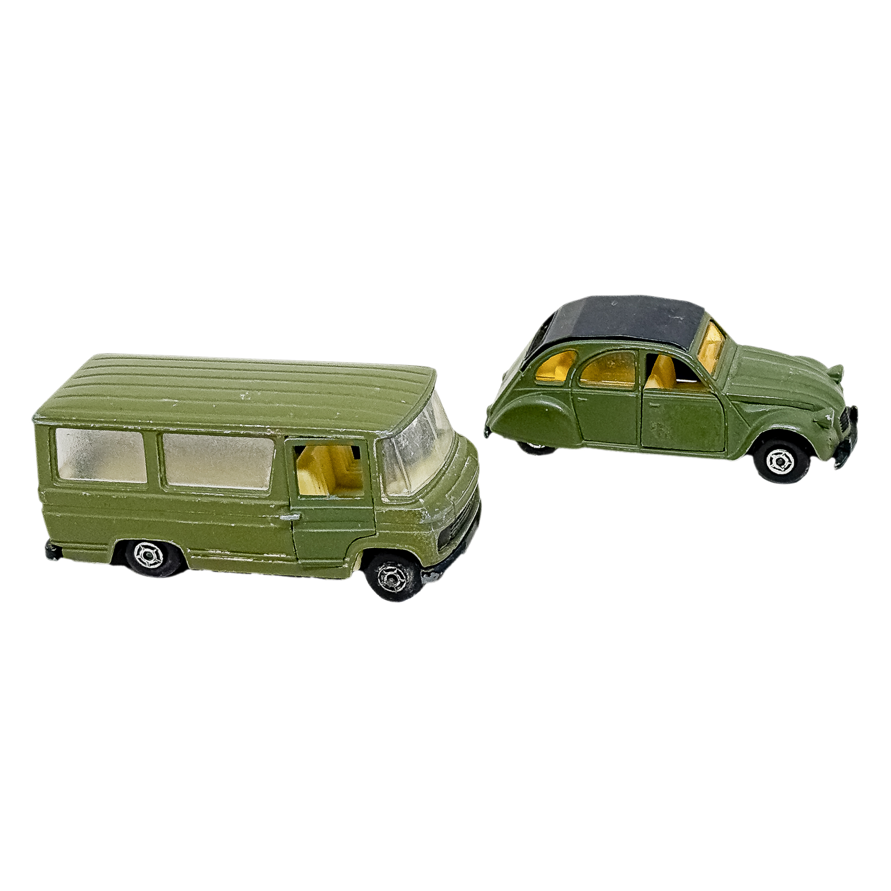 LOTE DE COCHES Y CAMIONES DE LOS AÑOS 70