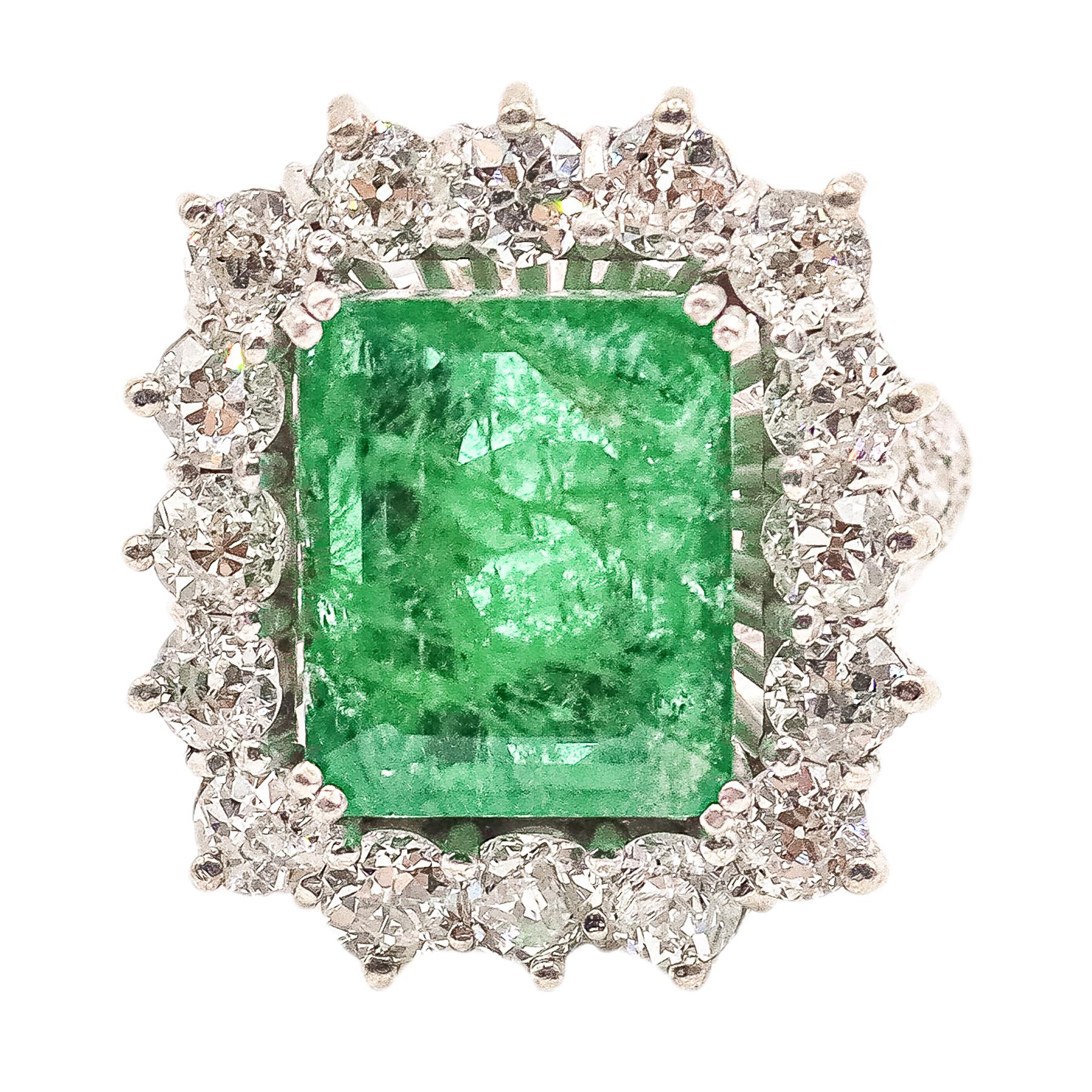 ANILLO ROSETÓN CON ESMERALDA Y BRILLANTES