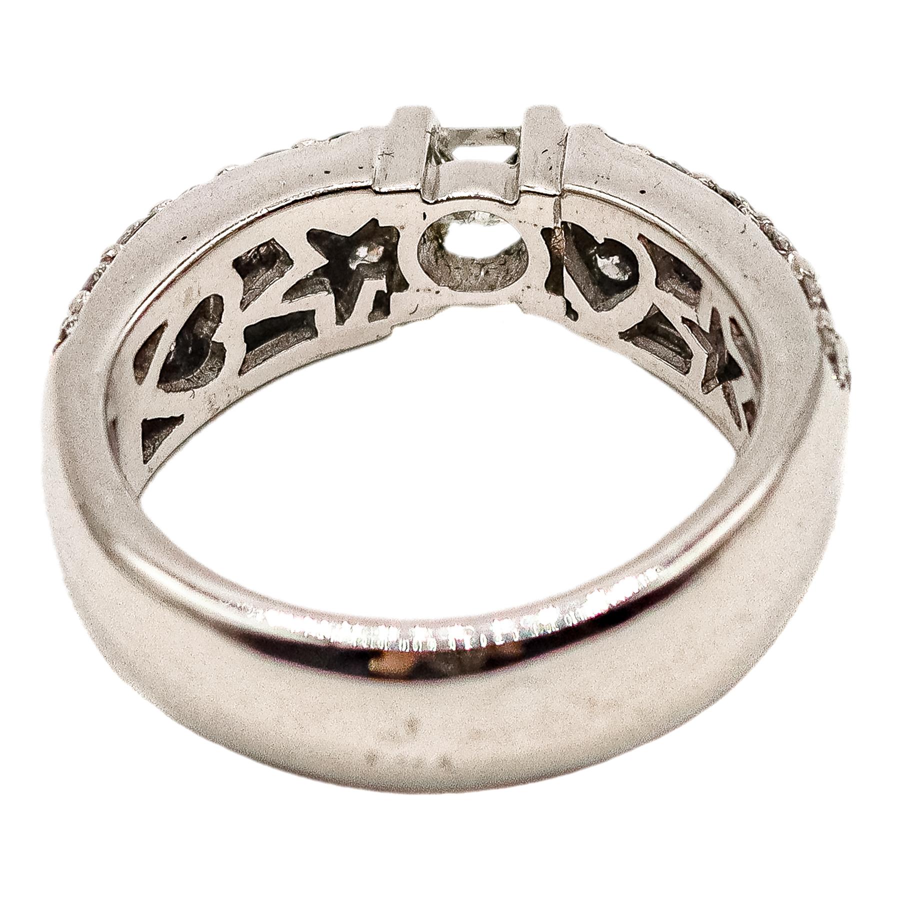 ANILLO ANCHO CON BRILLANTES