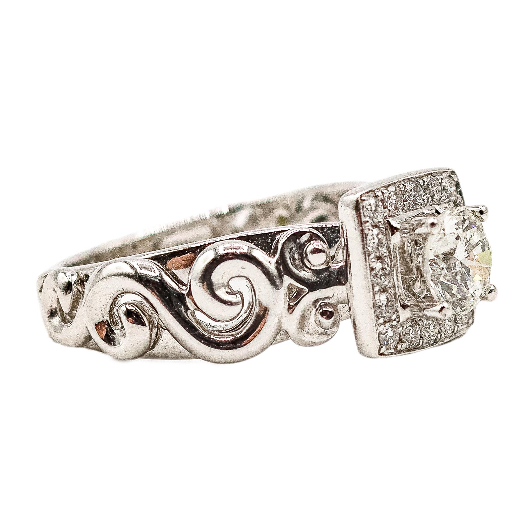 ANILLO ANCHO CON BRILLANTES