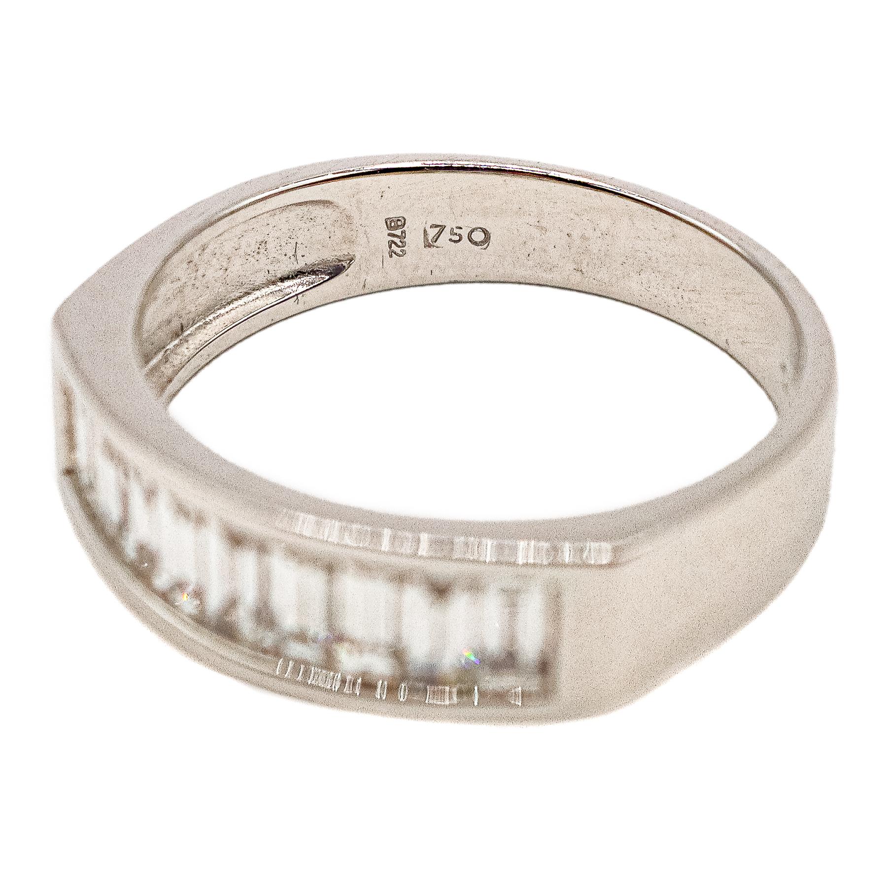 ANILLO CON DIAMANTES TALLA BAGUETTE