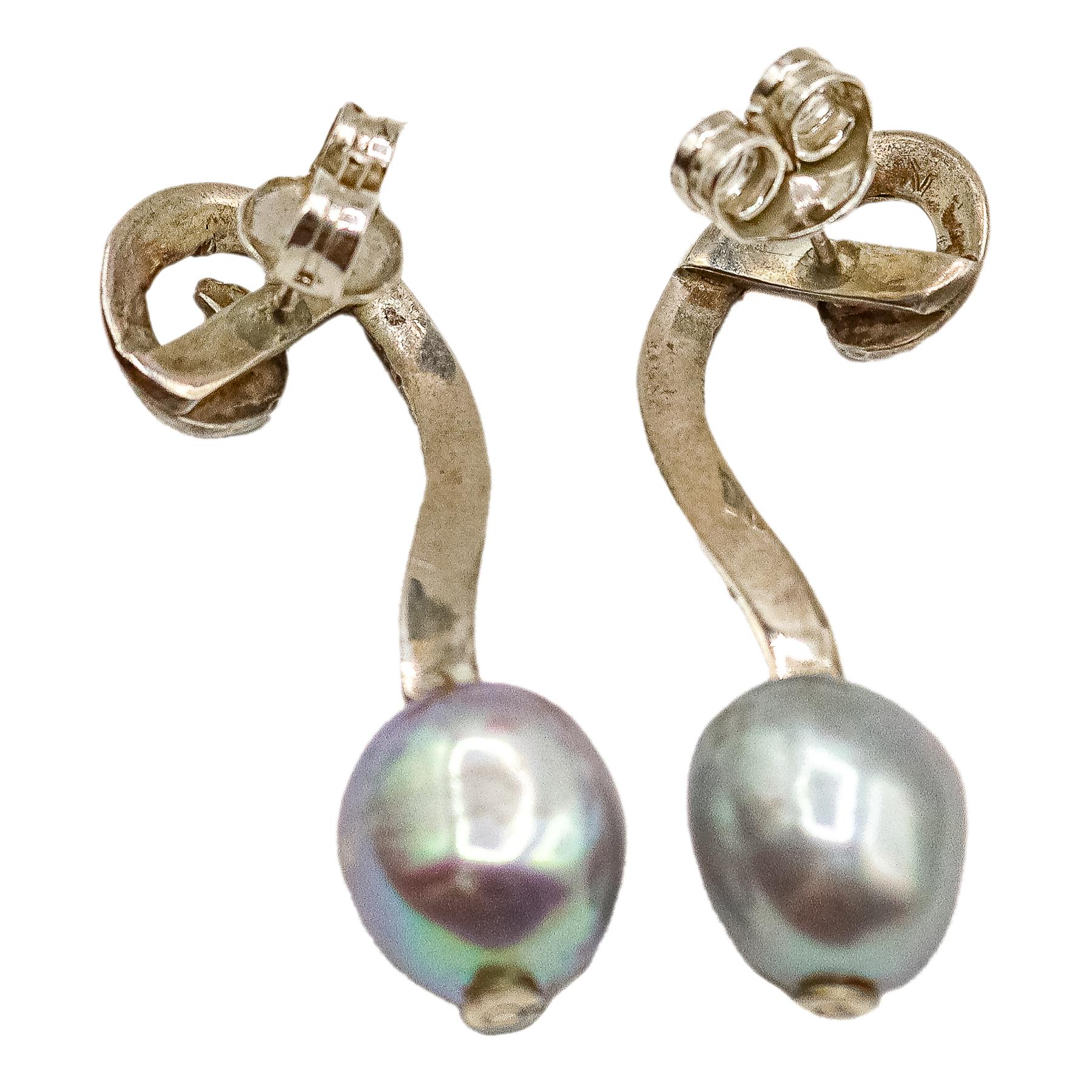 PENDIENTES LARGOS DE PLATA CON PERLAS