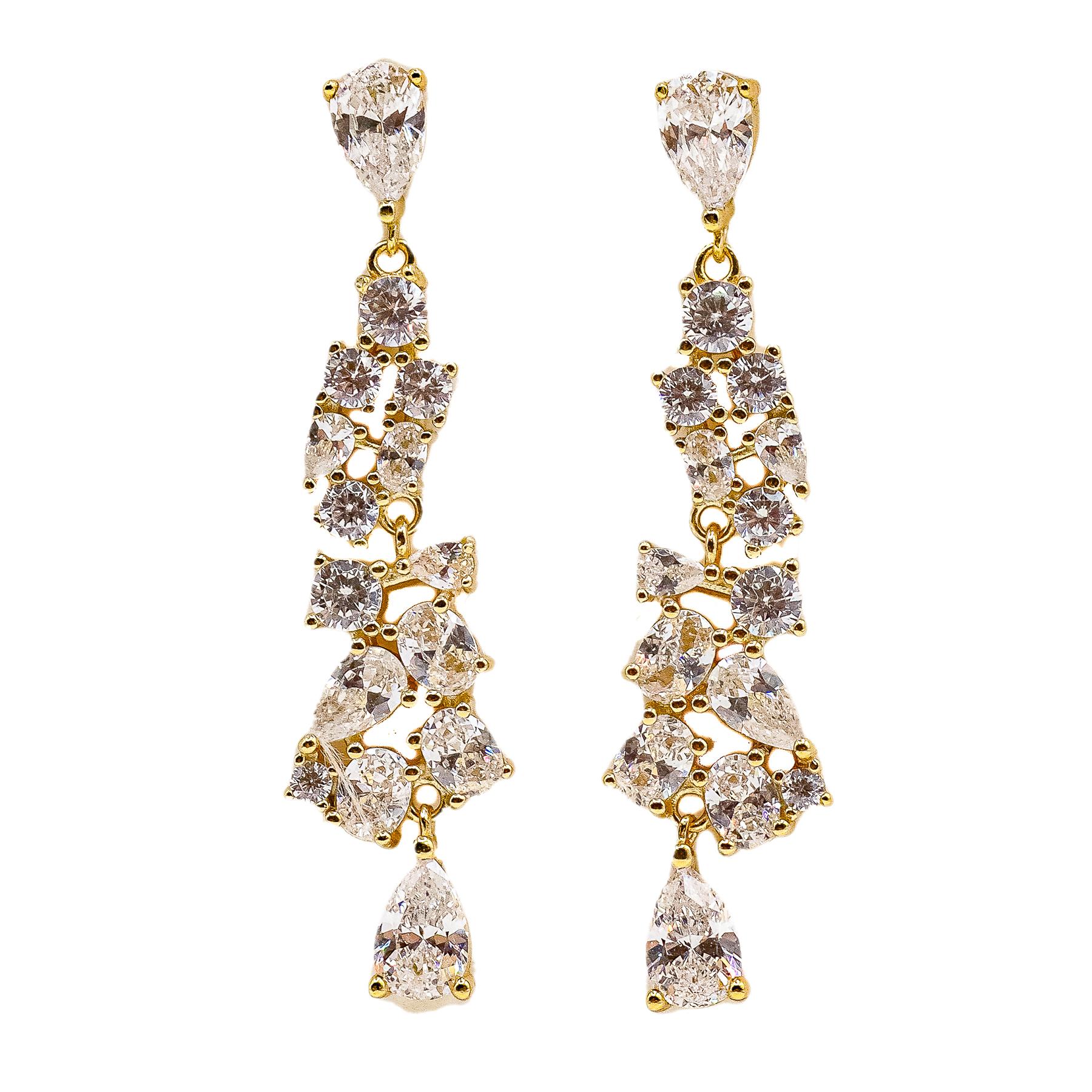 PENDIENTES LARGOS CON CIRCONITAS