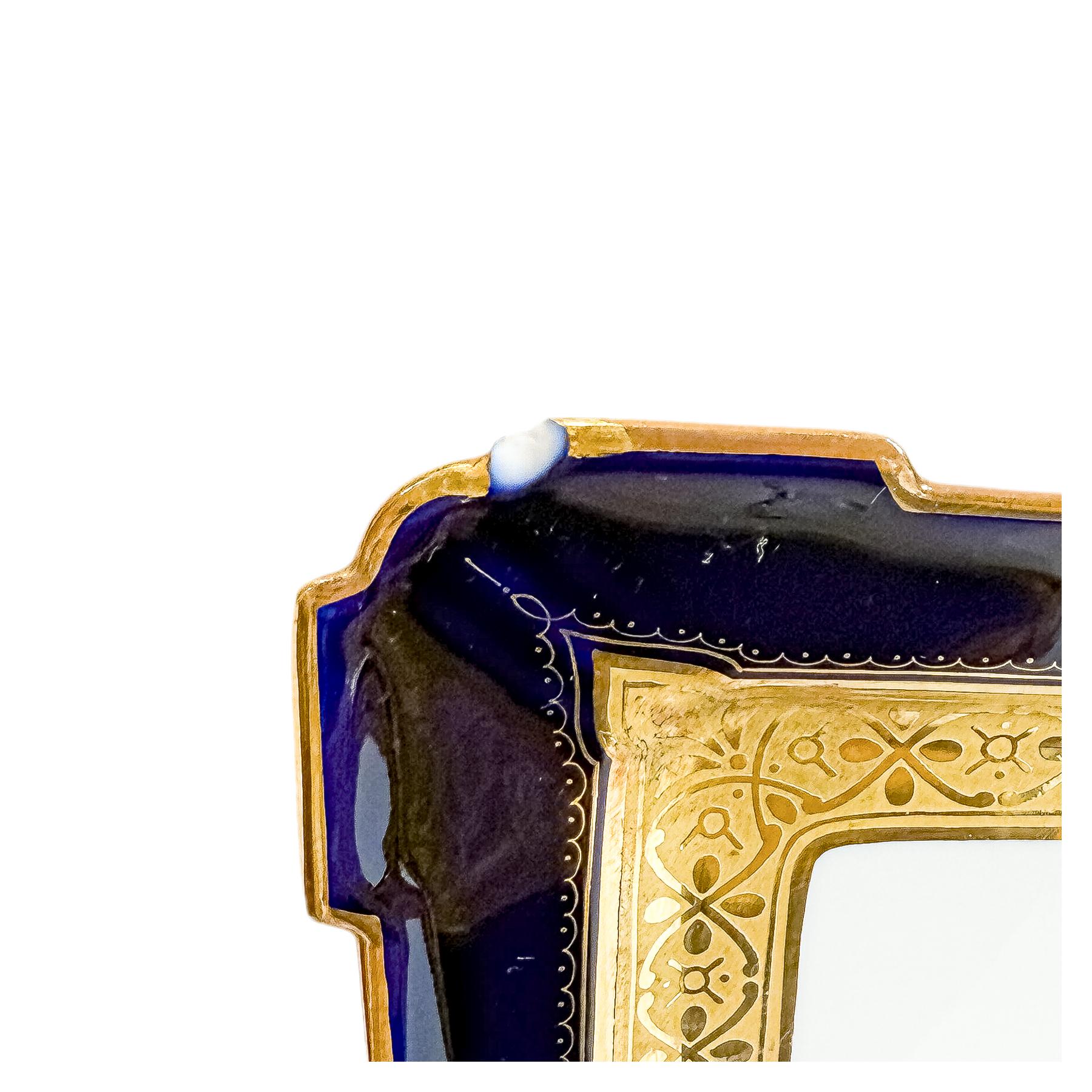  JUEGO DE CAFÉ DE PORCELANA FRANCESA. PRINCIPIOS DEL SIGLO X