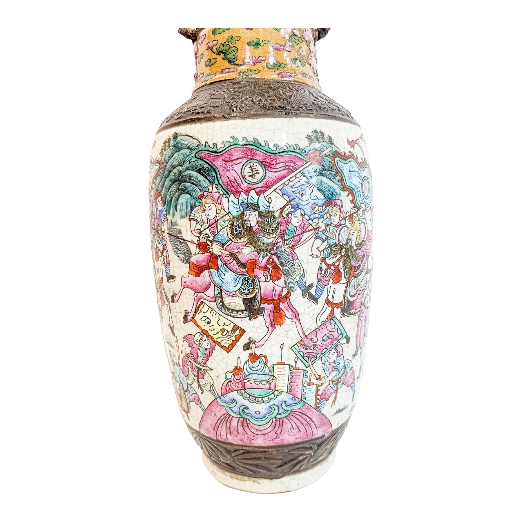 JARRÓN CHINO EN PORCELANA DE CANTÓN DE FINALES DEL S.XIX