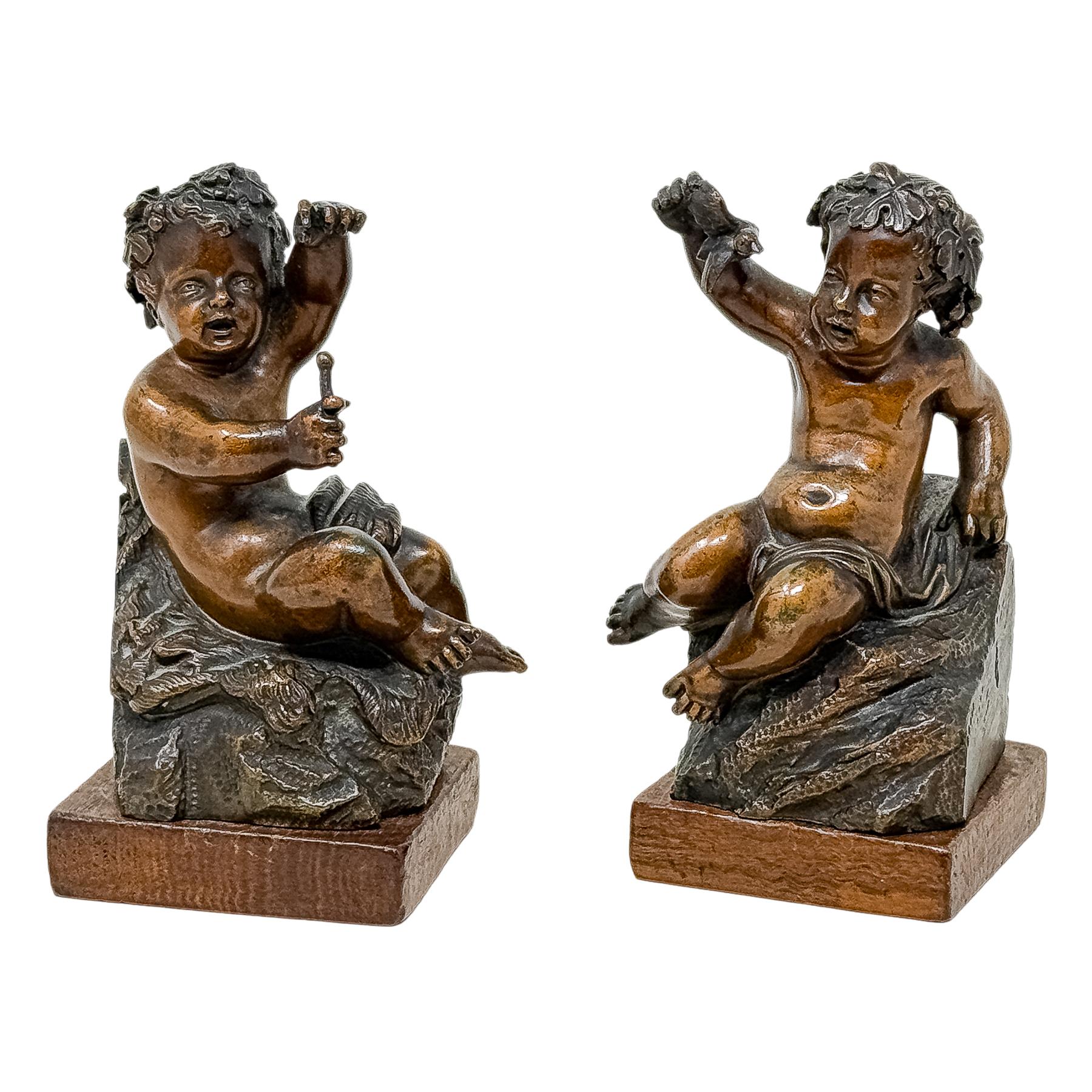 PAREAJA DE APOYA LIBROS EN BRONCE DE PRINCIPIOS DEL S.XX