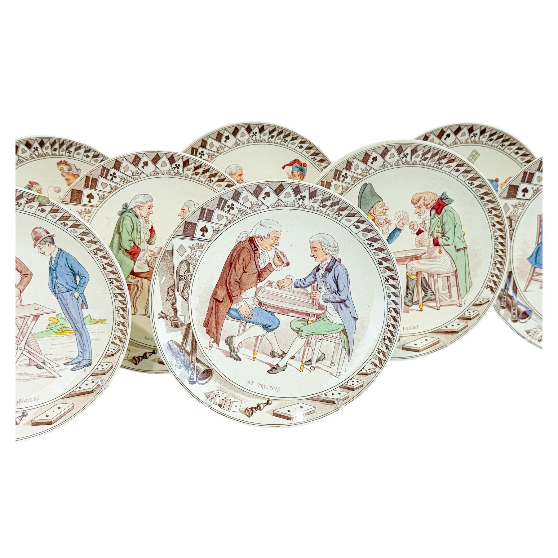 CONJUNTO DE PLATOS EN LOZA SARREGUEMINES DE FINALES S.XIXX