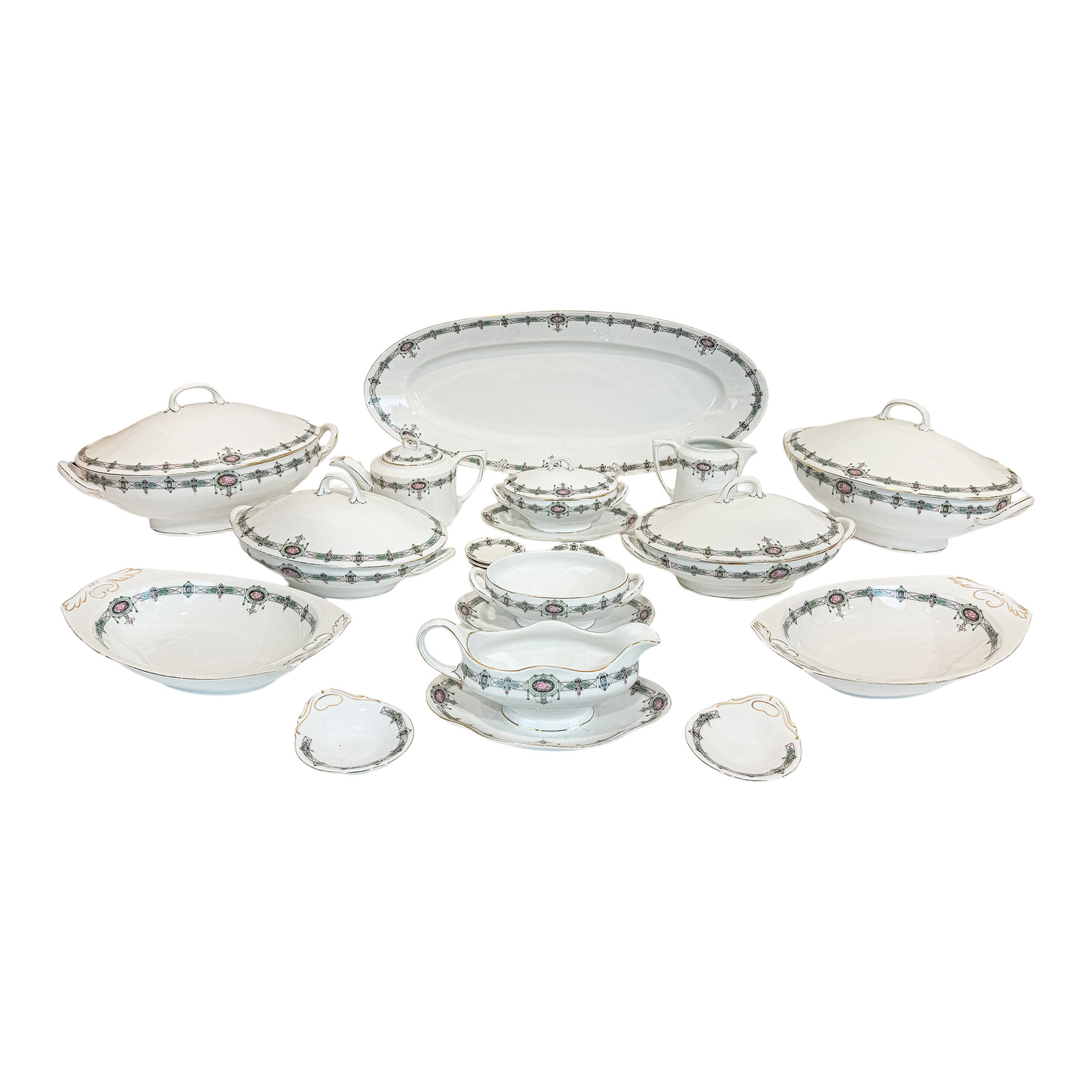 CONJUNTO DE PIEZAS DE VAJILLA ALEMANA DEL PRIMER TERCIO S.XX