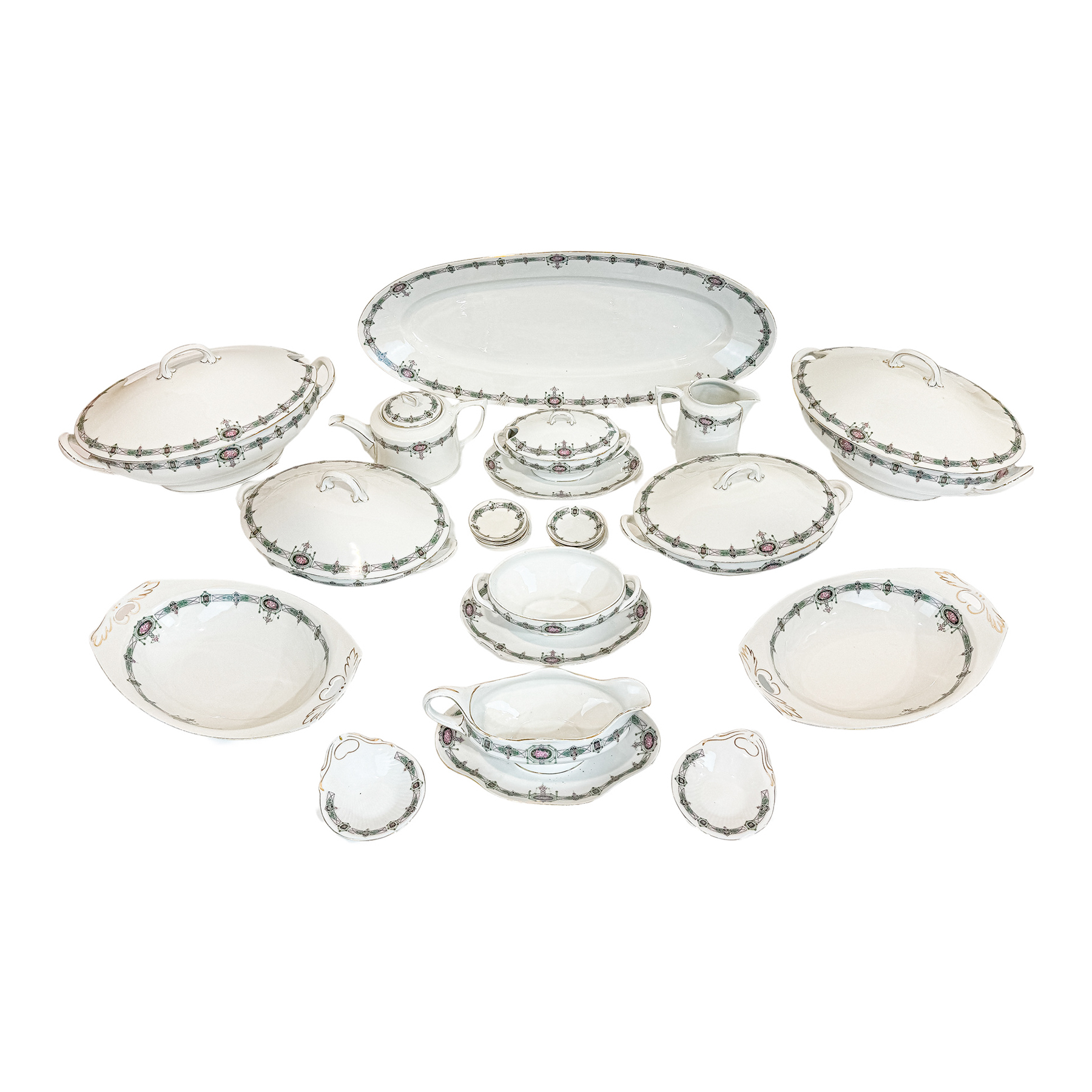 CONJUNTO DE PIEZAS DE VAJILLA ALEMANA DEL PRIMER TERCIO S.XX