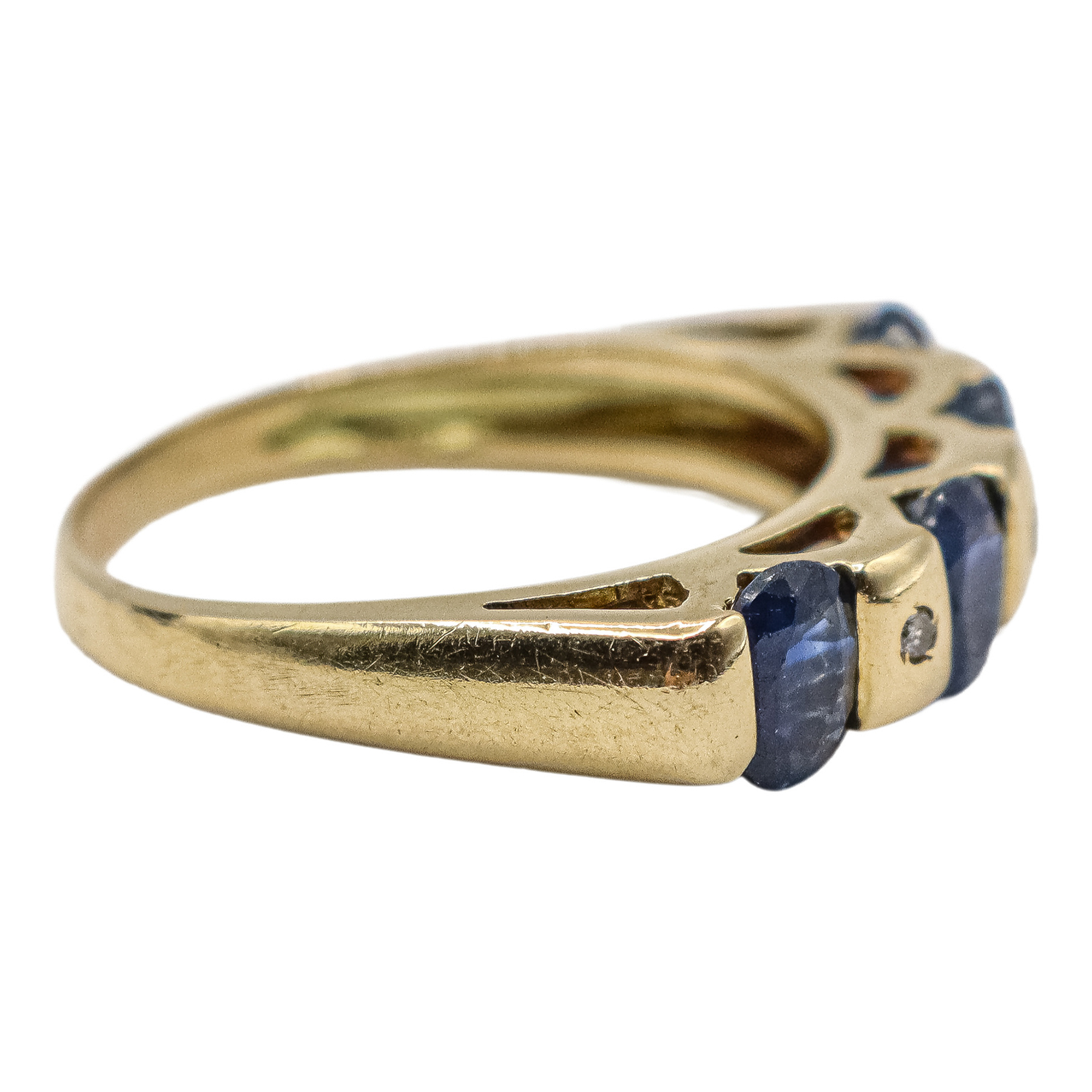 ANILLO CON ZAFIROS