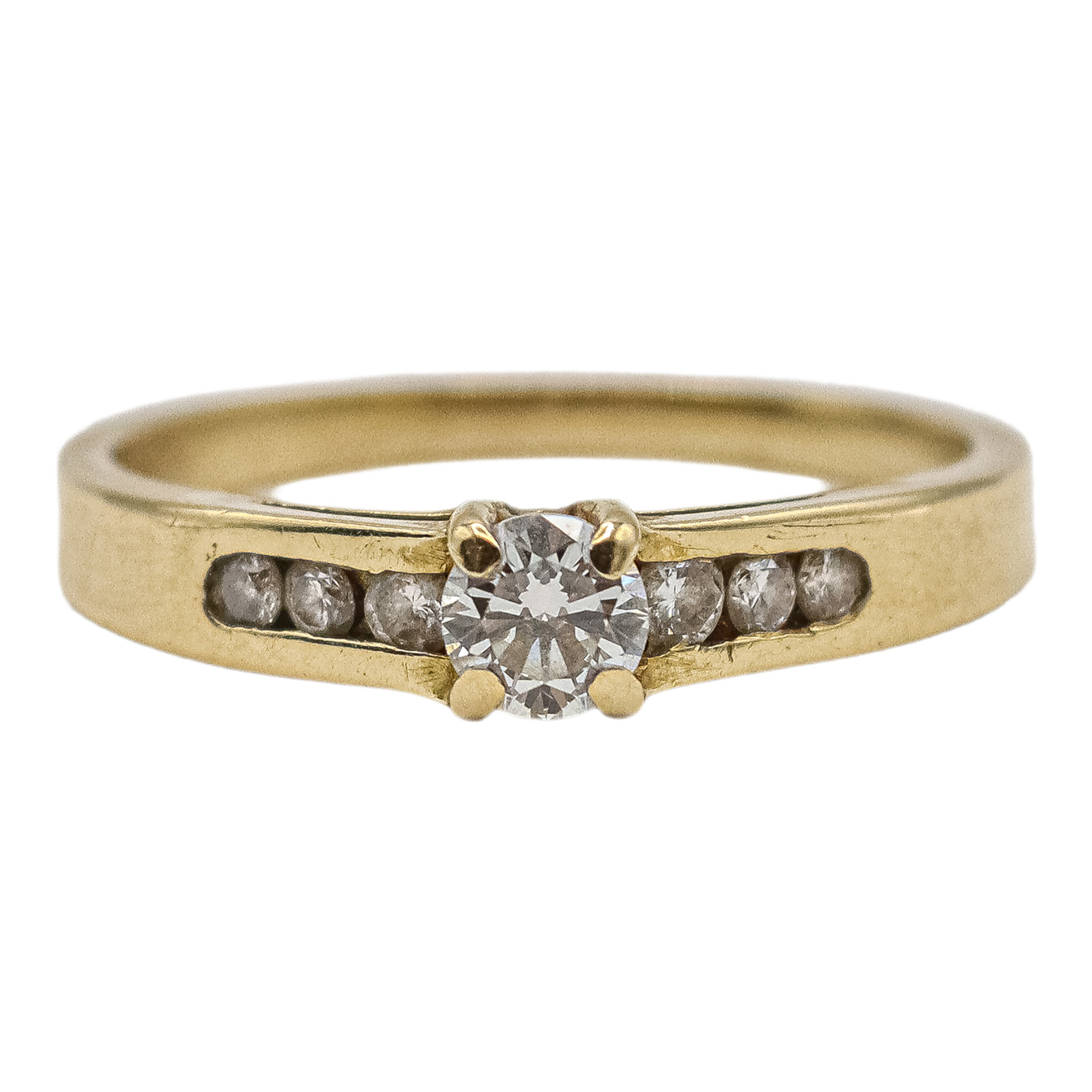 ANILLO CON BRILLANTES