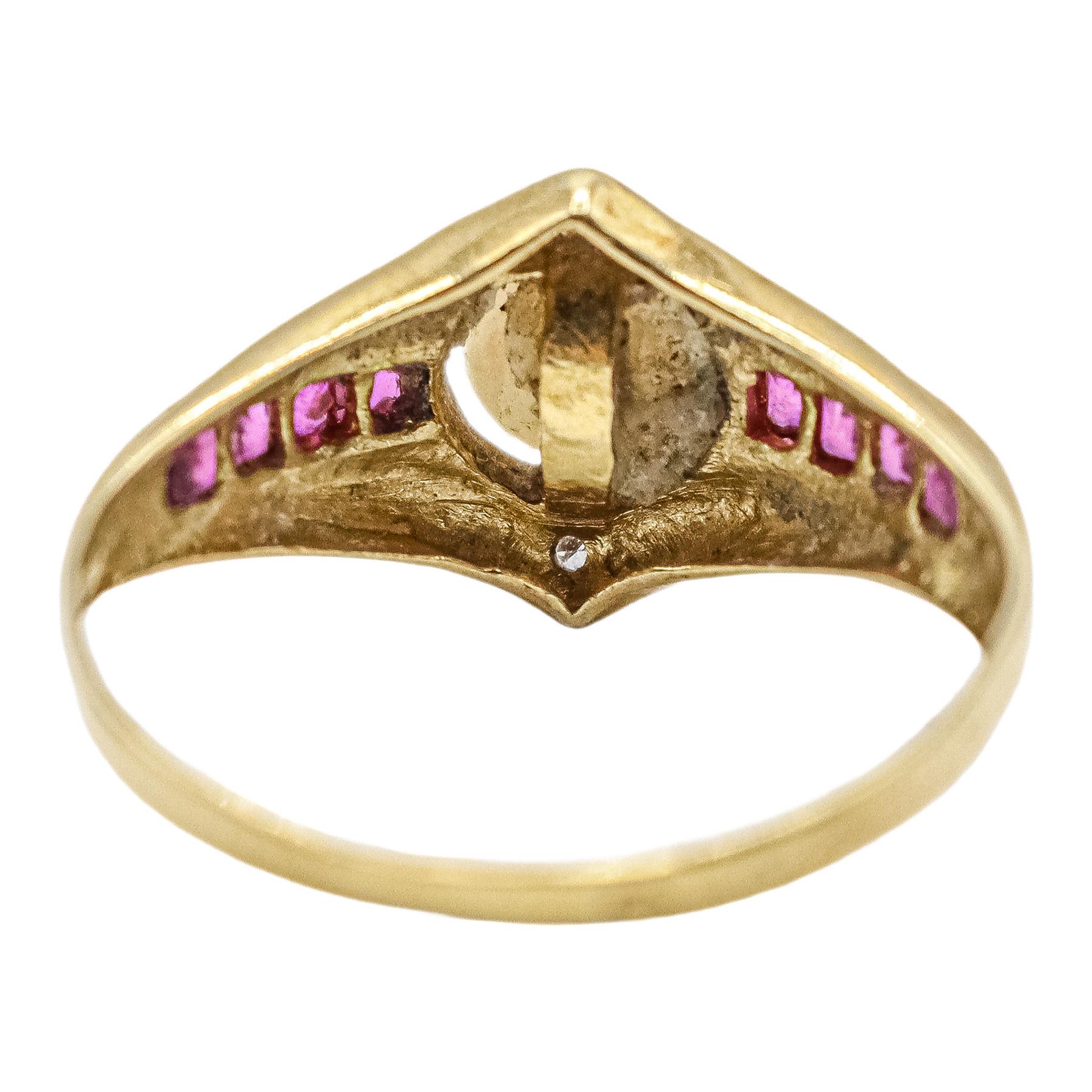 SORTIJA CON PERLA Y RUBÍES