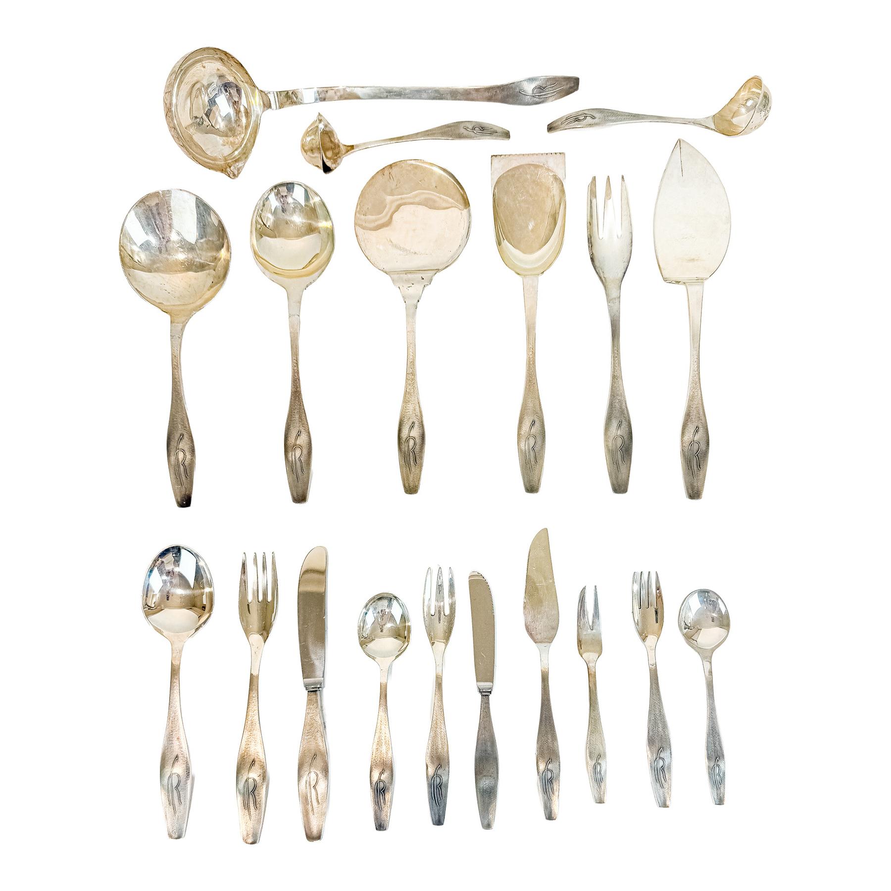CUBERTERIA EN PLATA DISEÑO EXCLUSIVO DE JAUME MERCADÉ