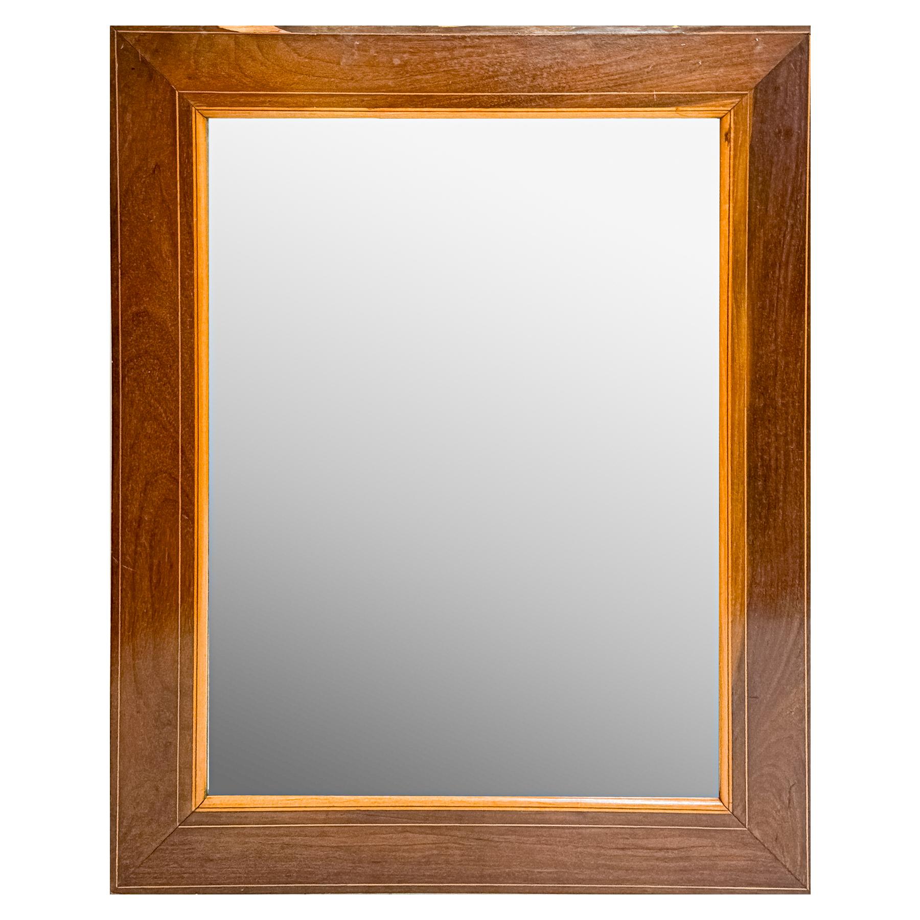 ESPEJO DE PARED CON MARCO ISABELINO DE FINALES DE SIGLO XIX