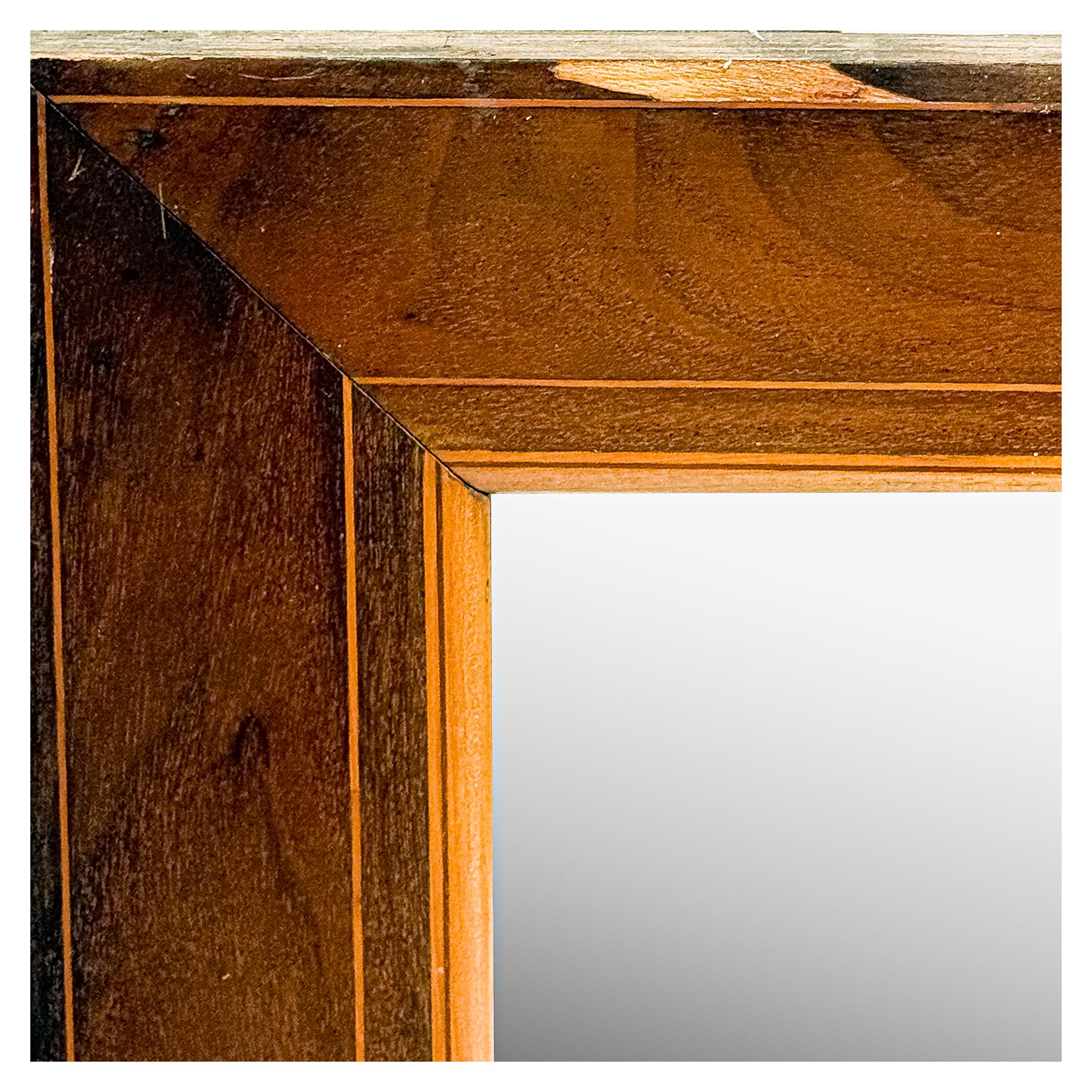 ESPEJO DE PARED CON MARCO ISABELINO DE FINALES DE SIGLO XIX