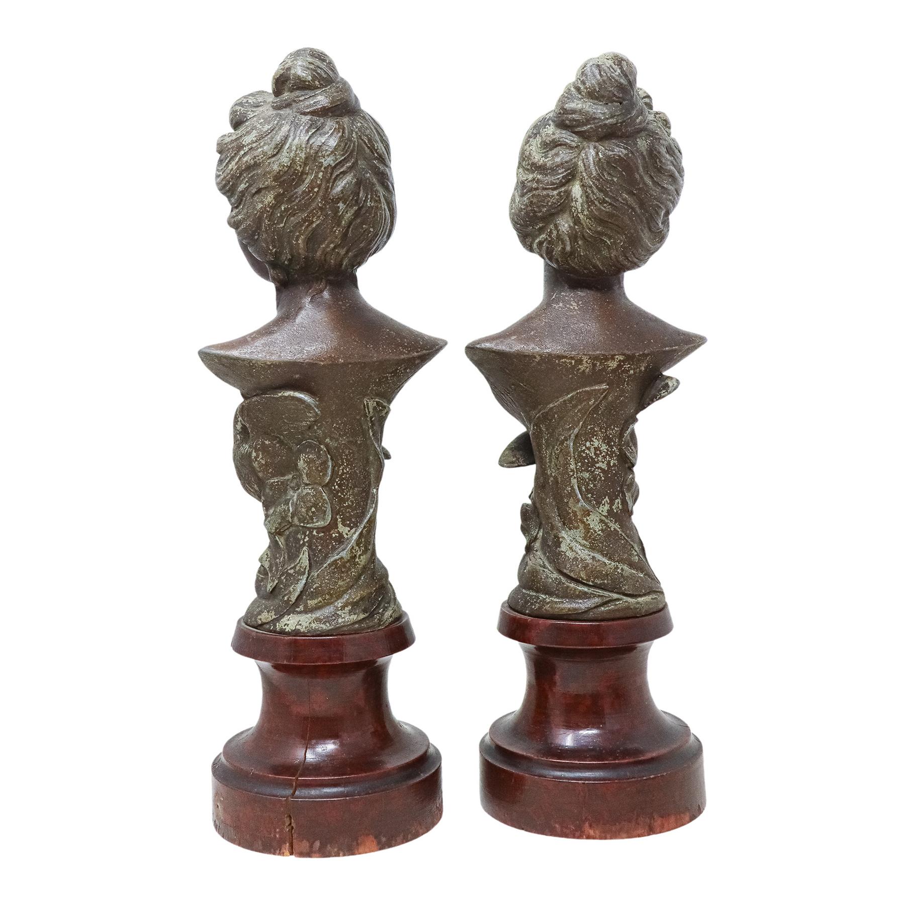 PAREJA DE BUSTOS FEMENINOS DE FLES S.XIX