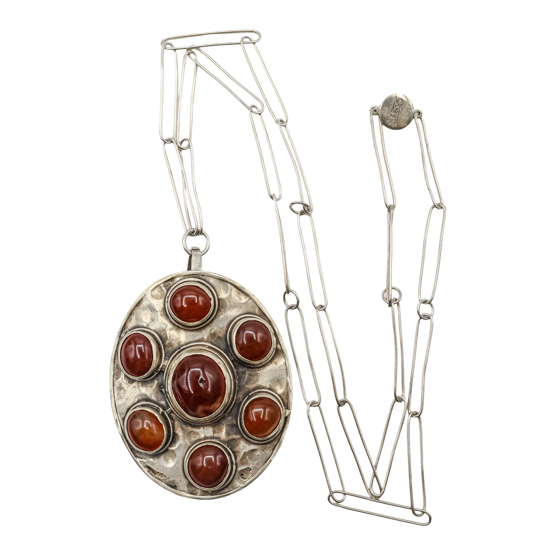 COLLAR CON MEDALLÓN DE CORNALINA