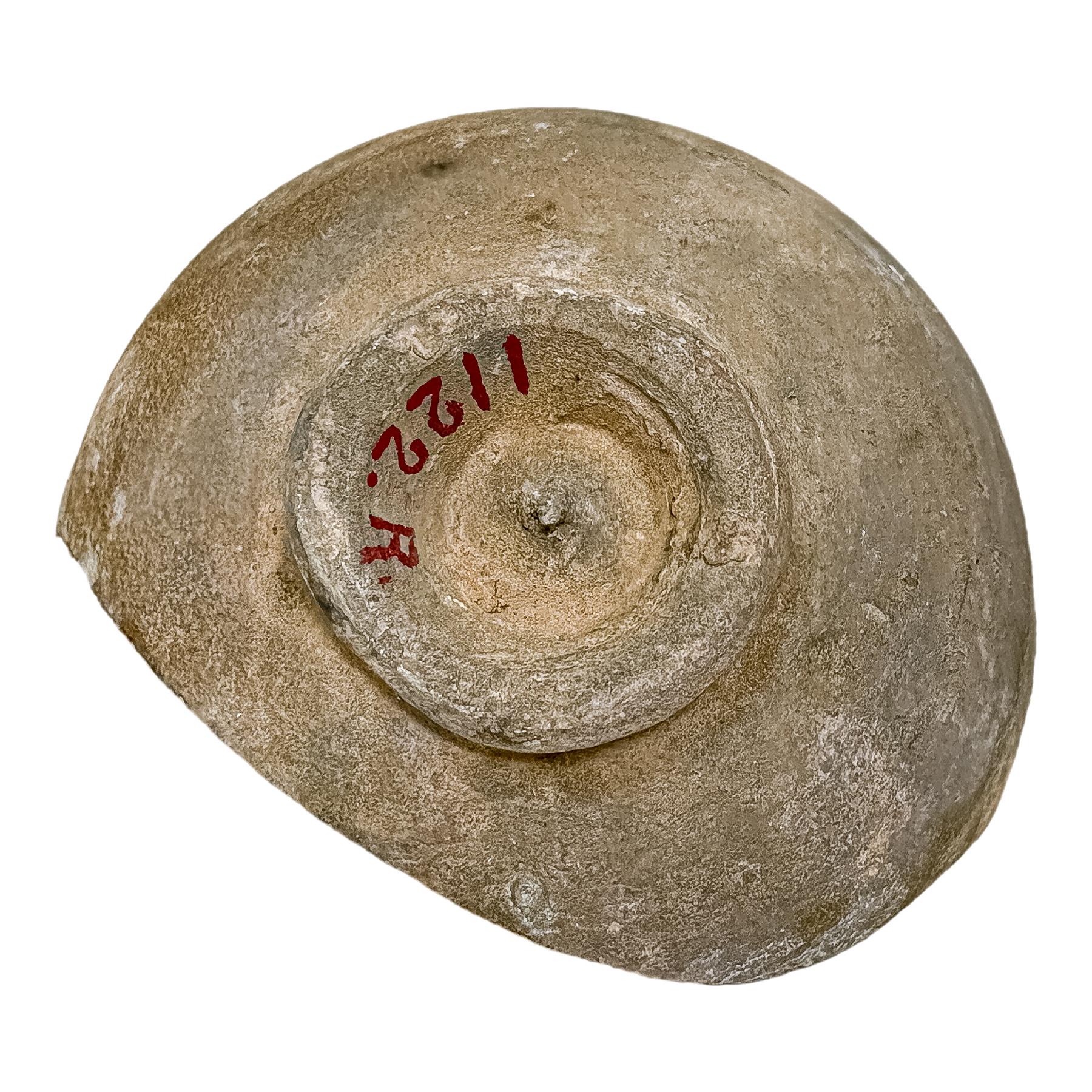 TRES ESCUDILLAS DEL SIGLO XV-XVI