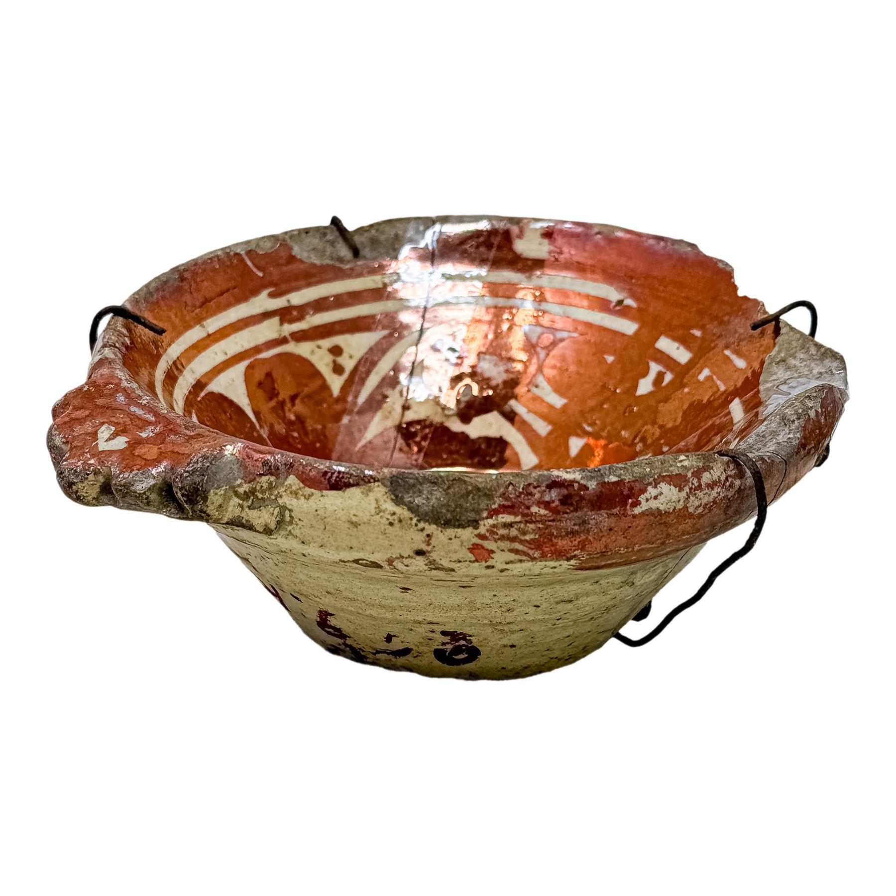 JARRA Y 2 ESCUDILLAS DE OREJAS CERÁMICA REFLEJOS S. XVI-XVII