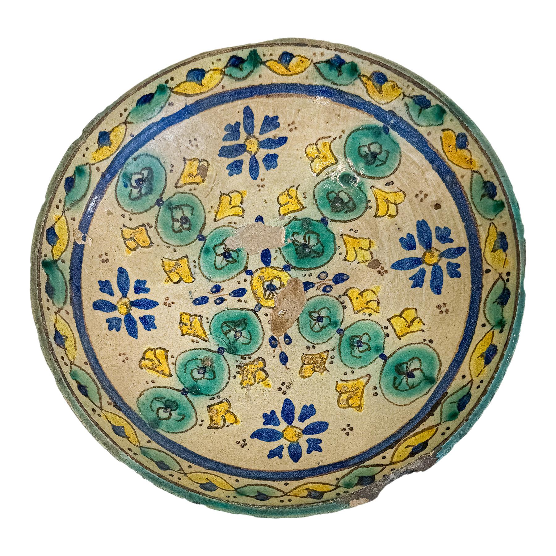 PLATO DE CERÁMICA POLICROMADA DEL S.XIX