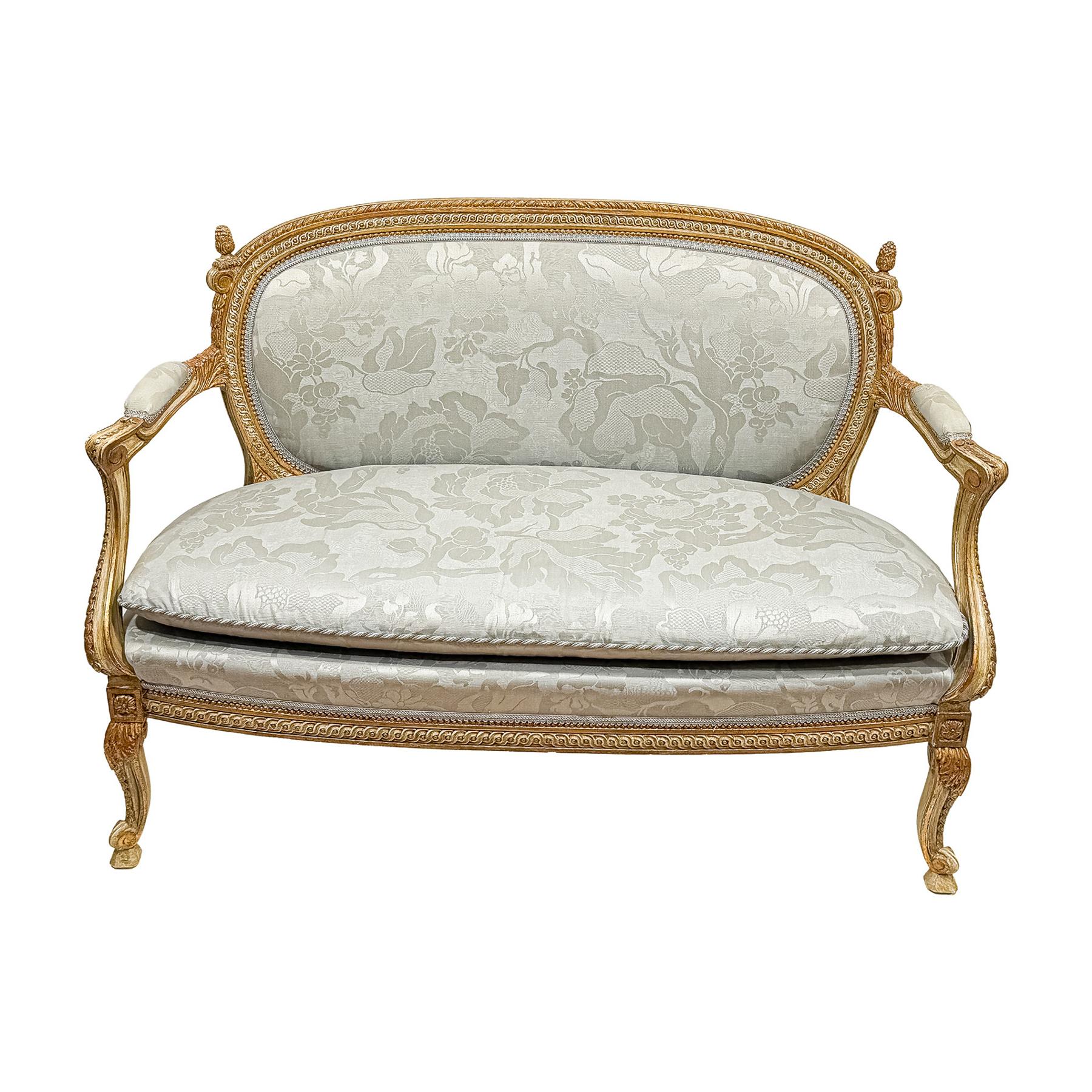 PEQUEÑO SOFA Y DOS SILLONCITOS DE ESTILO LUIS XVI