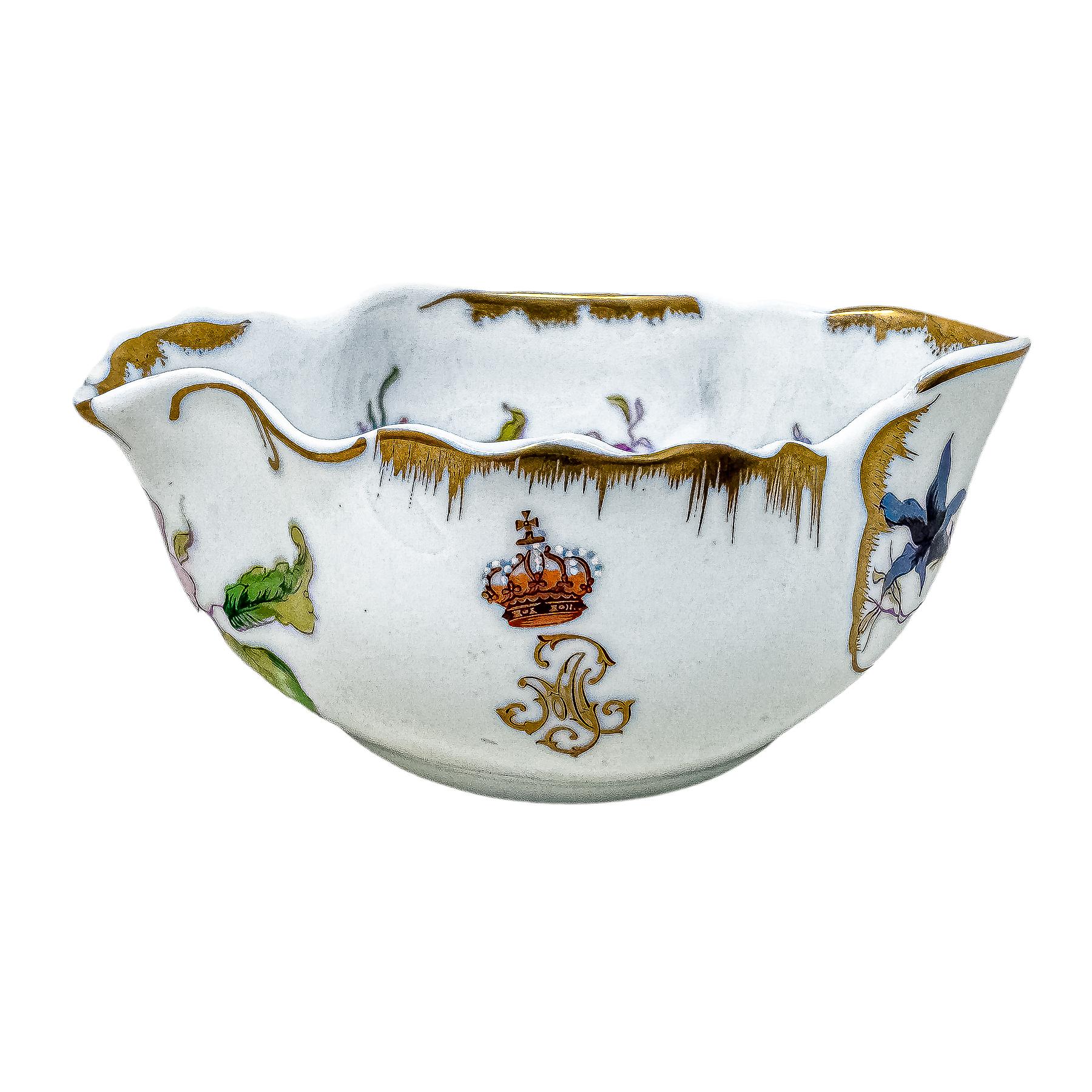 CUATRO ESPECIEROS EN PORCELANA DEL ÚLITMO CUARTO DEL S.XX