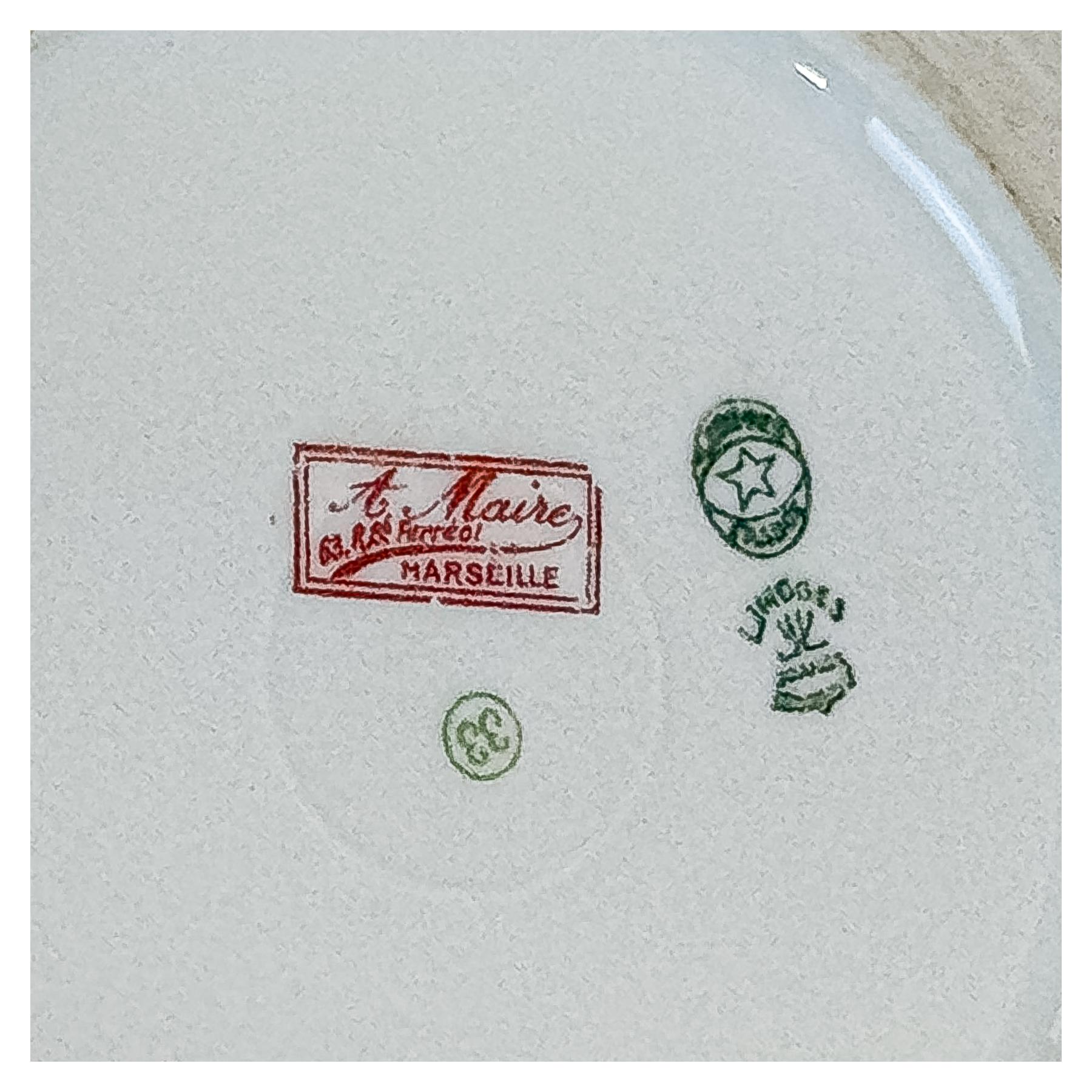 CONJUNTO DE PLATOS DE POSTRE EN PORCELANA DE LIMOGES
