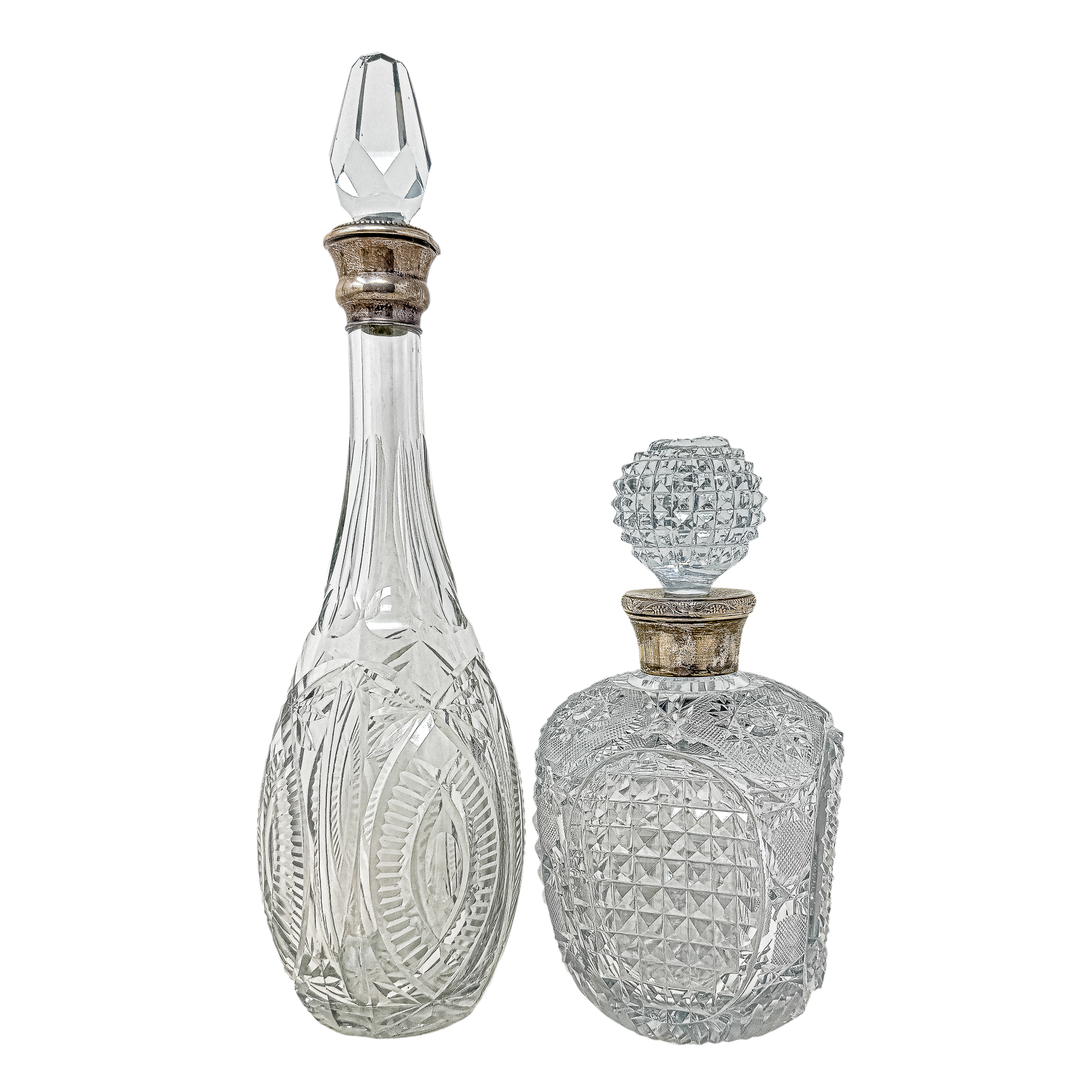 DOS BOTELLAS LICORERAS DE LOS AÑOS 40