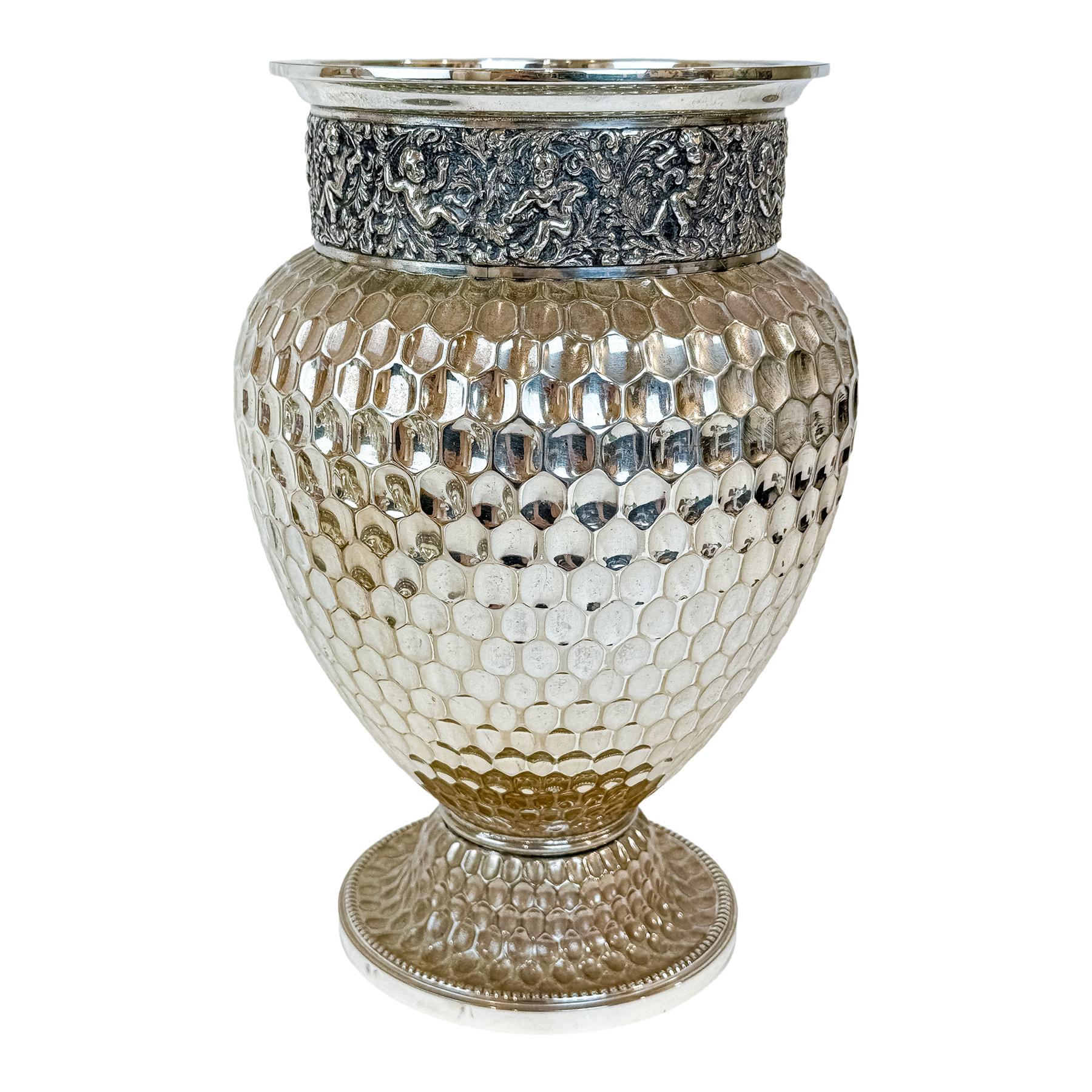 GRAN JARRÓN EN PLATA DE LOS AÑOS 70