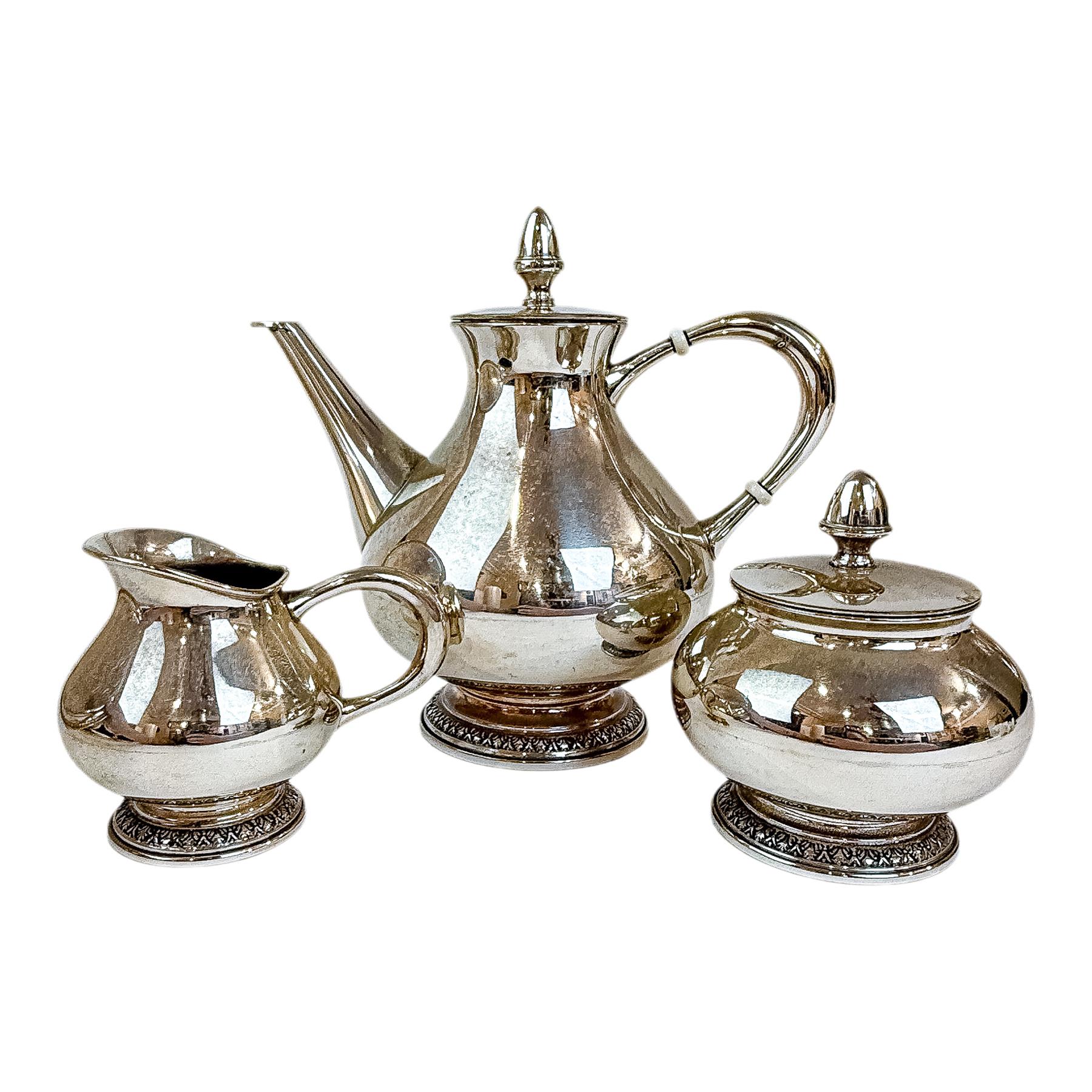 PEQUEÑO SEVICIO DE CAFÉ EN PLATA DE LOS AÑOS 70
