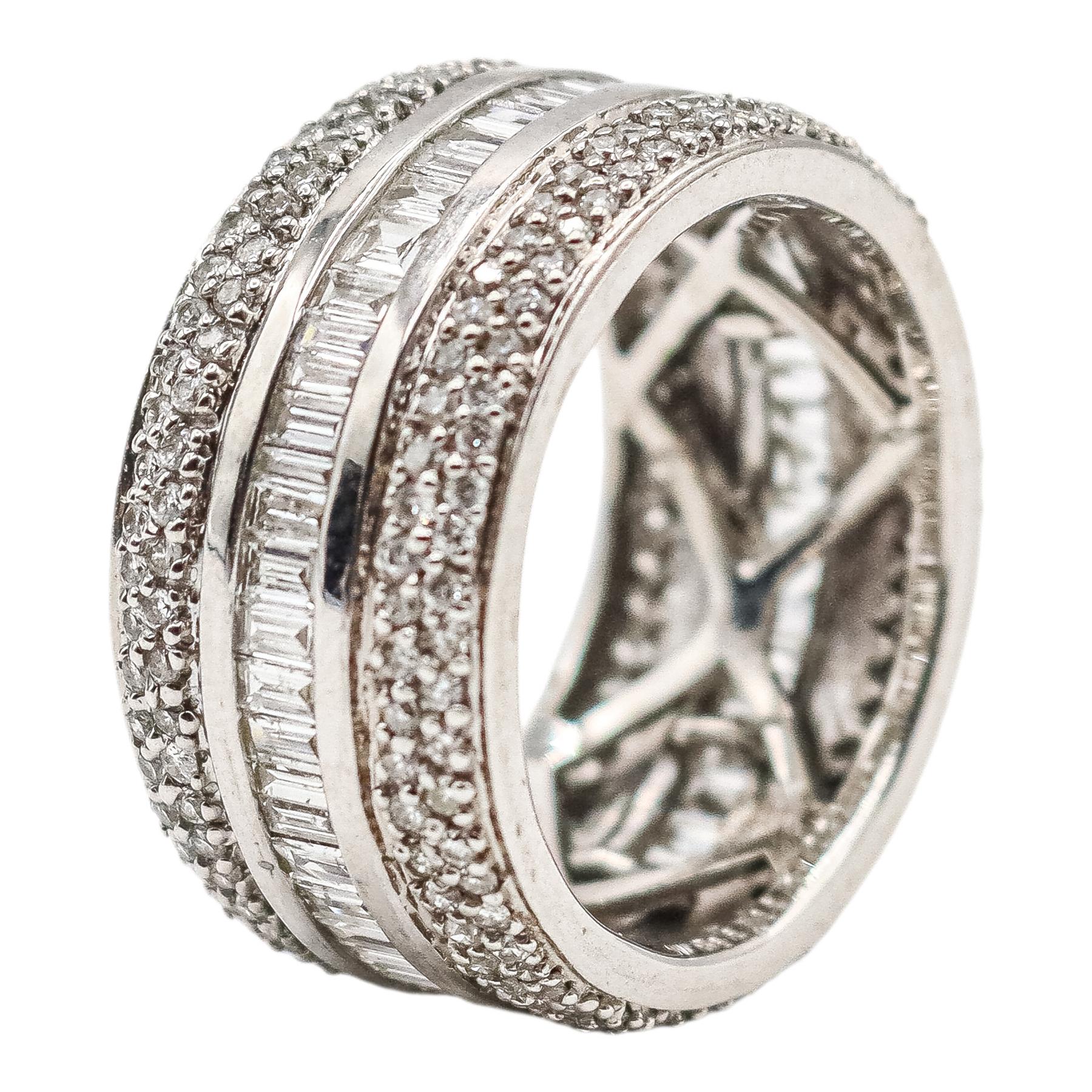 ANILLO ALIANZA CON DIAMANTES