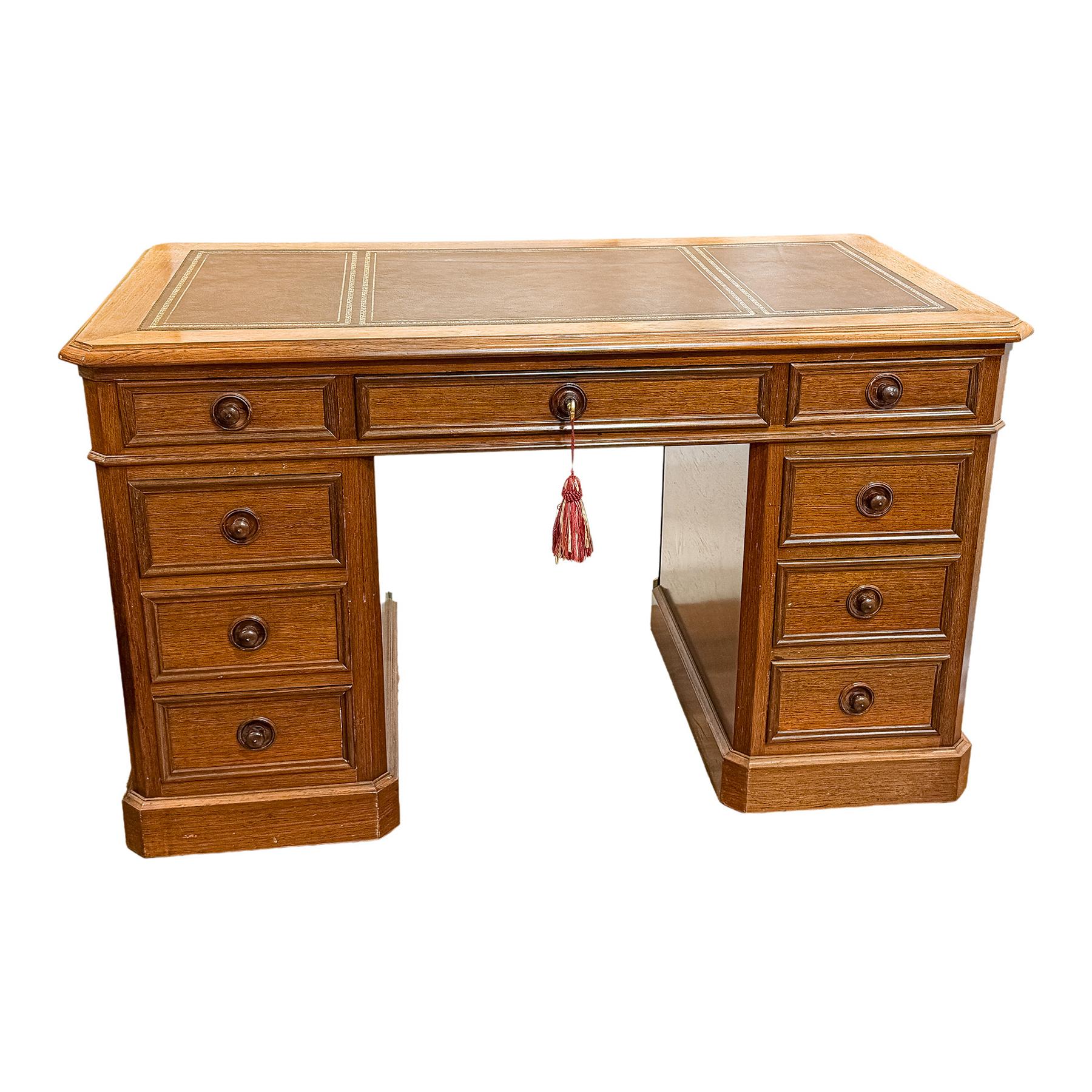 MESA DE DESPACHO FRANCESA DEL PRIMER TERCIO DE S. XX