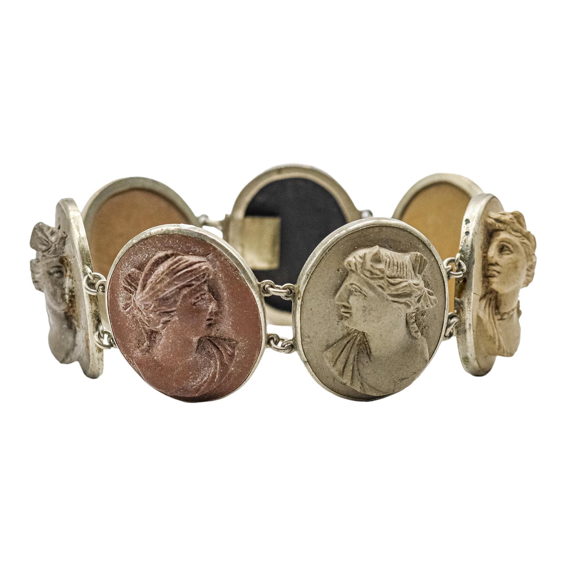 PULSERA ITALIANA CON CAMAFEOS DEL S.XIX