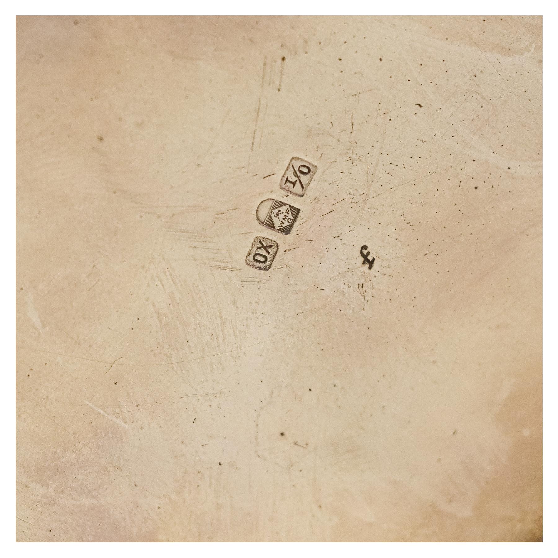 CAJITA ALEMANA DEL PRIMER CUARTO DE SIGLO XX