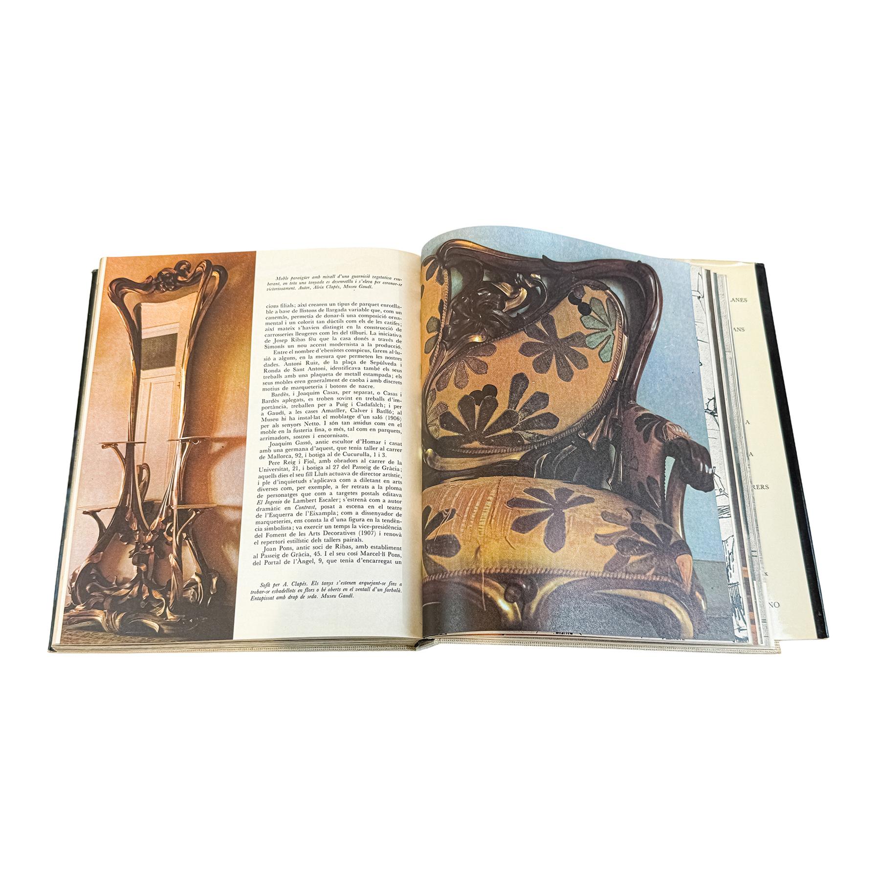 TRES LIBROS DE ARTE CATALÁN