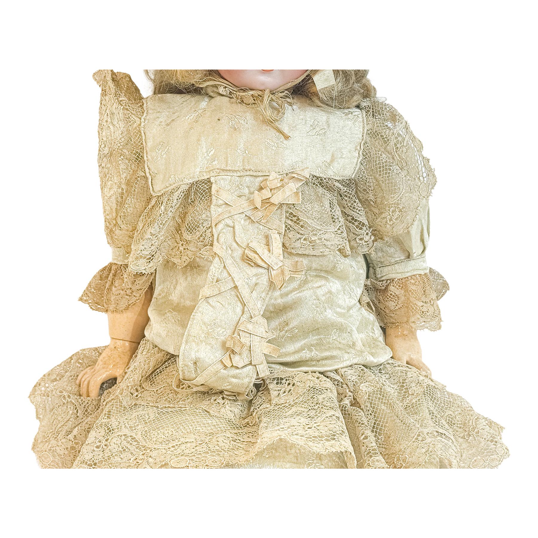 MUÑECA FRANCESA DE PRINCIPIOS S.XX