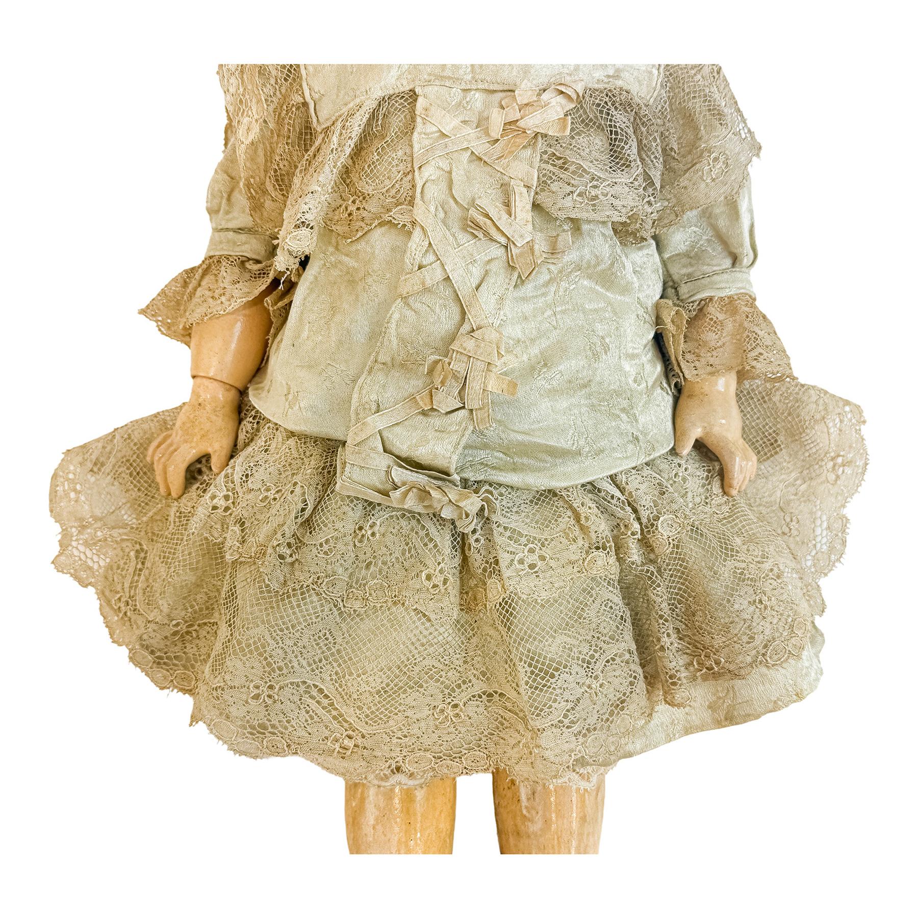MUÑECA FRANCESA DE PRINCIPIOS S.XX