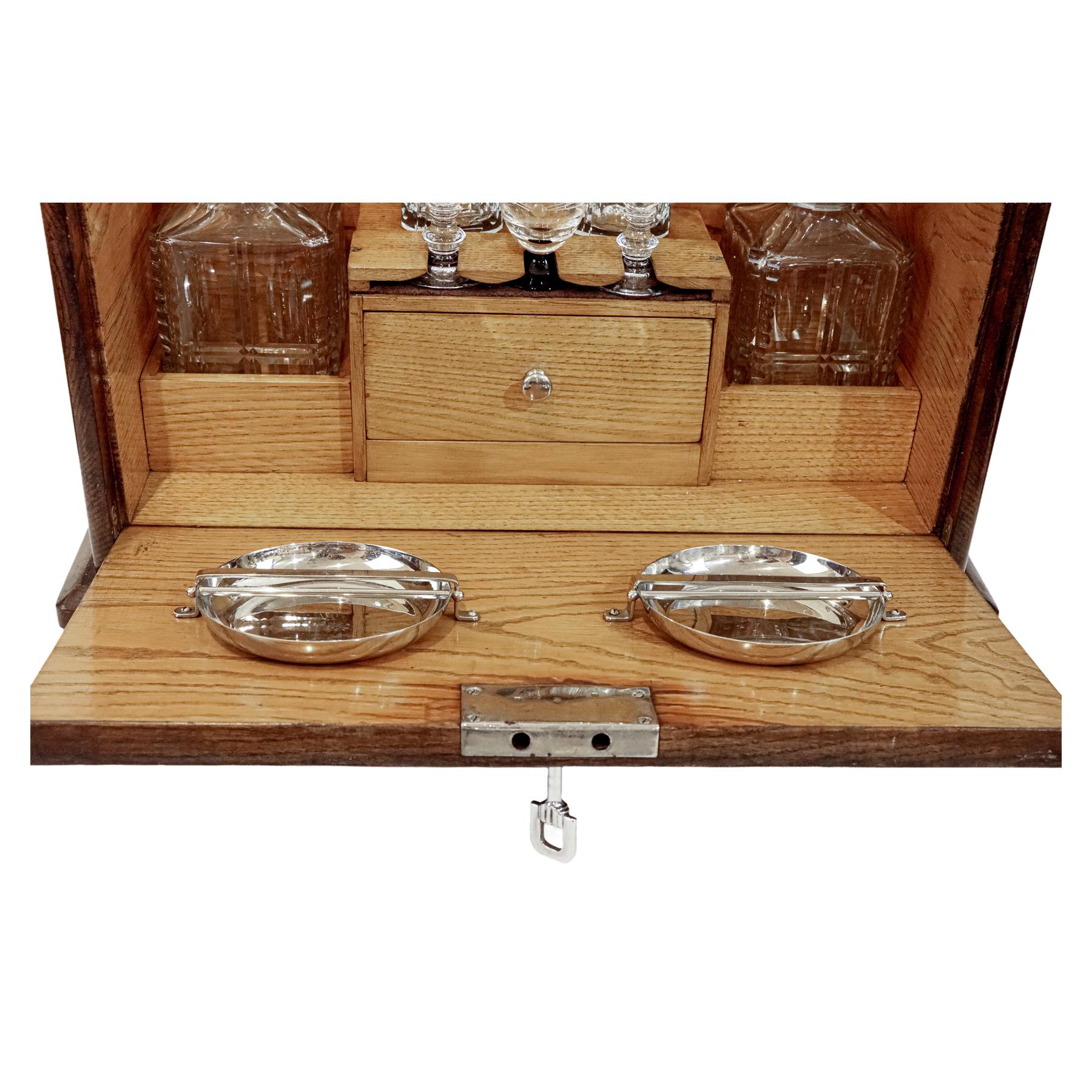 CAJA LICORERA INGLESA DE FINALES DEL S.XIX