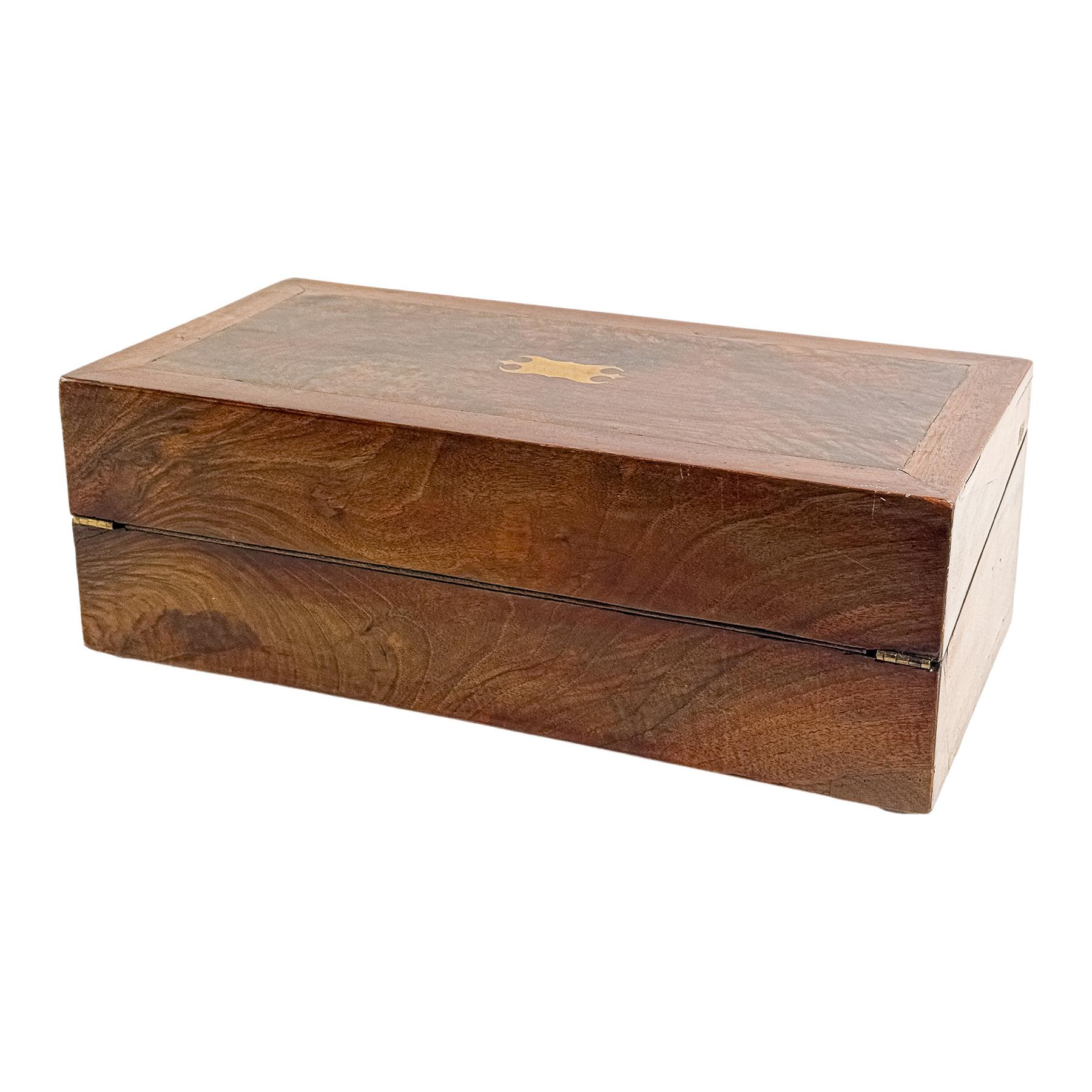 CAJA DE ESCRIBANÍA DE PRINCIPIOS DEL SIGLO XX
