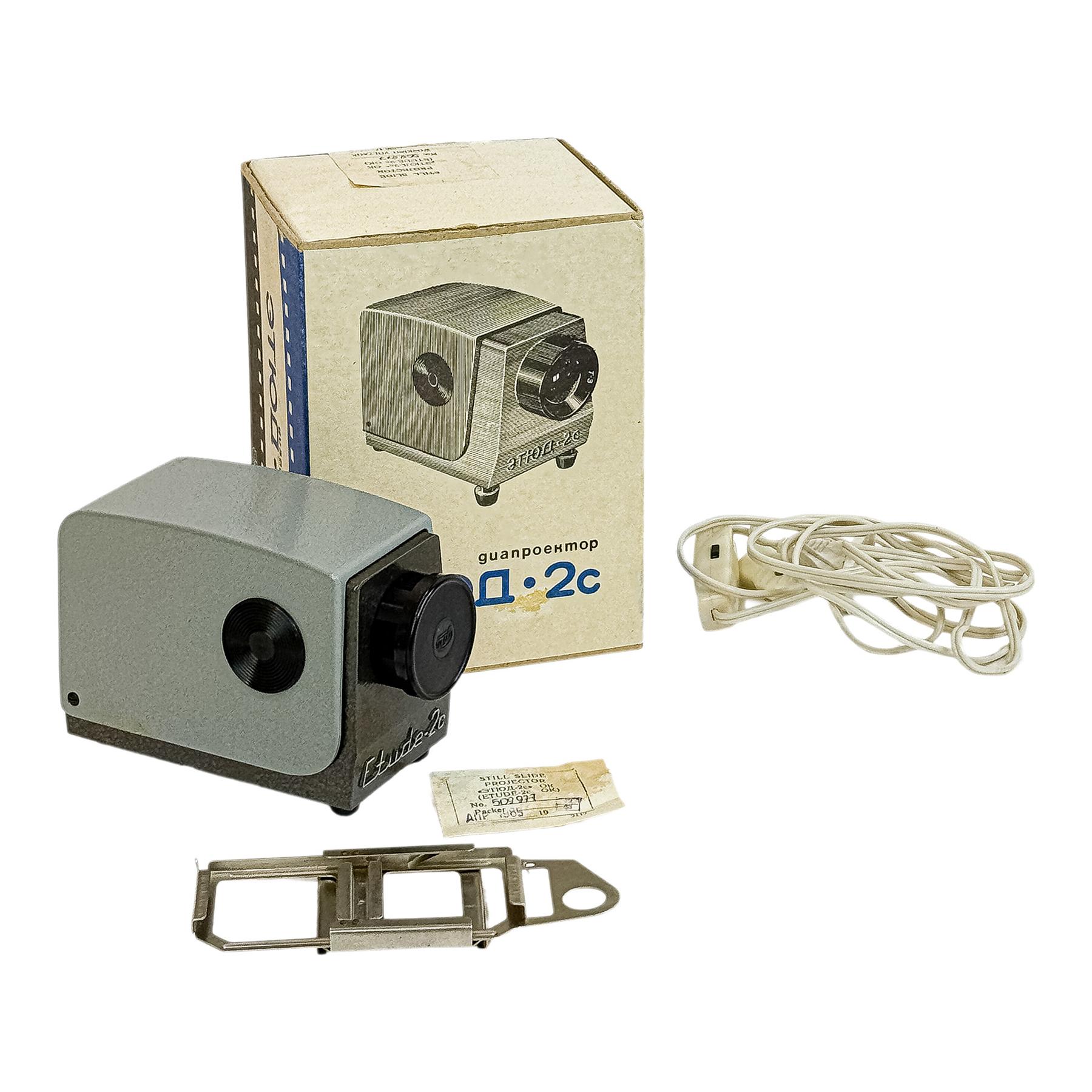 MINI PROYECTOR ETUDE DE LOS AÑOS 60