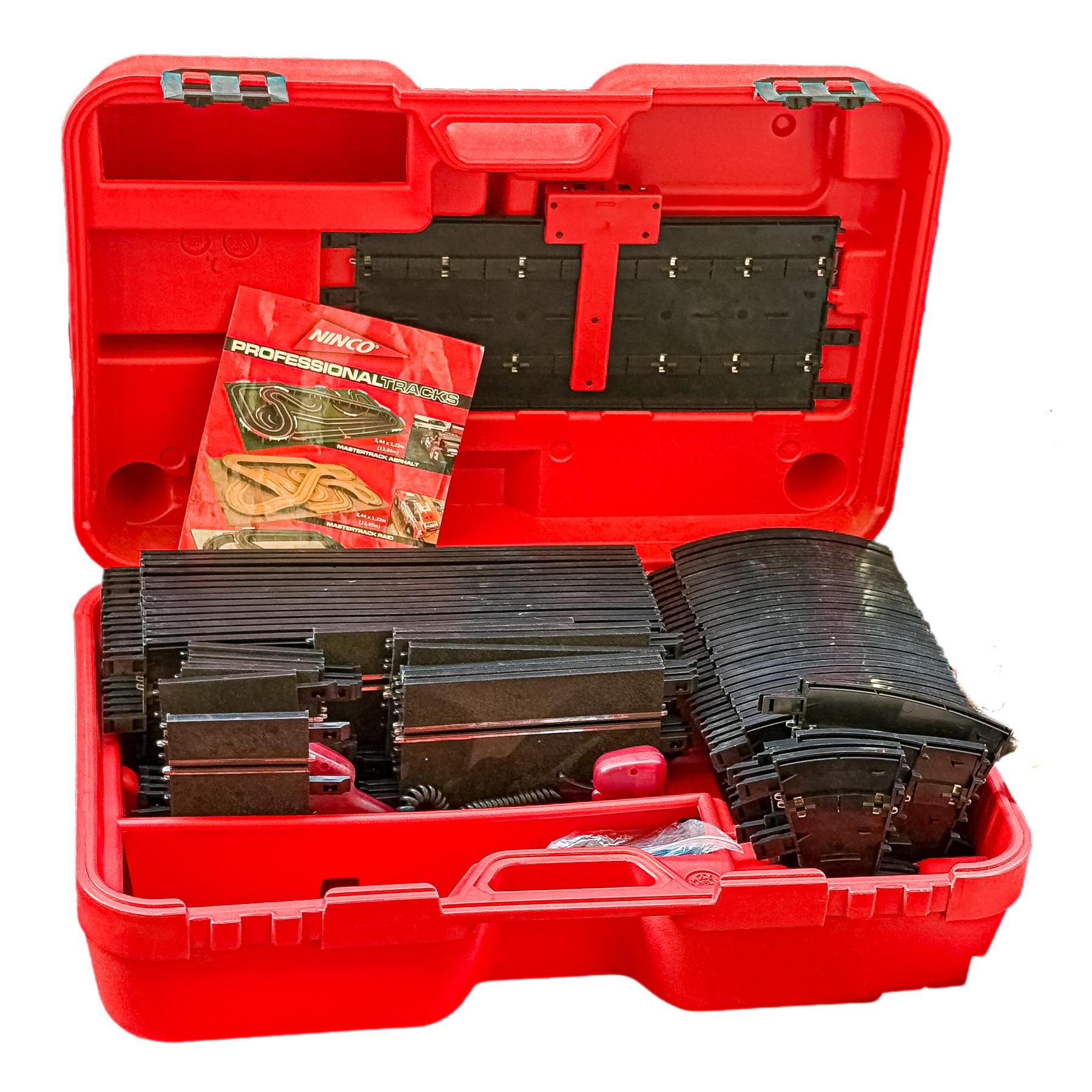 MALETA MASTERTRACK Y PISTAS Y ACCESORIOS NINCO