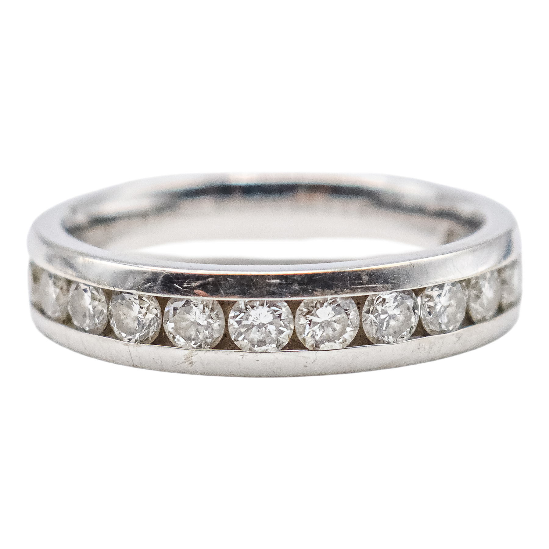 ANILLO MEDIA ALIANZA CON BRILLANTES