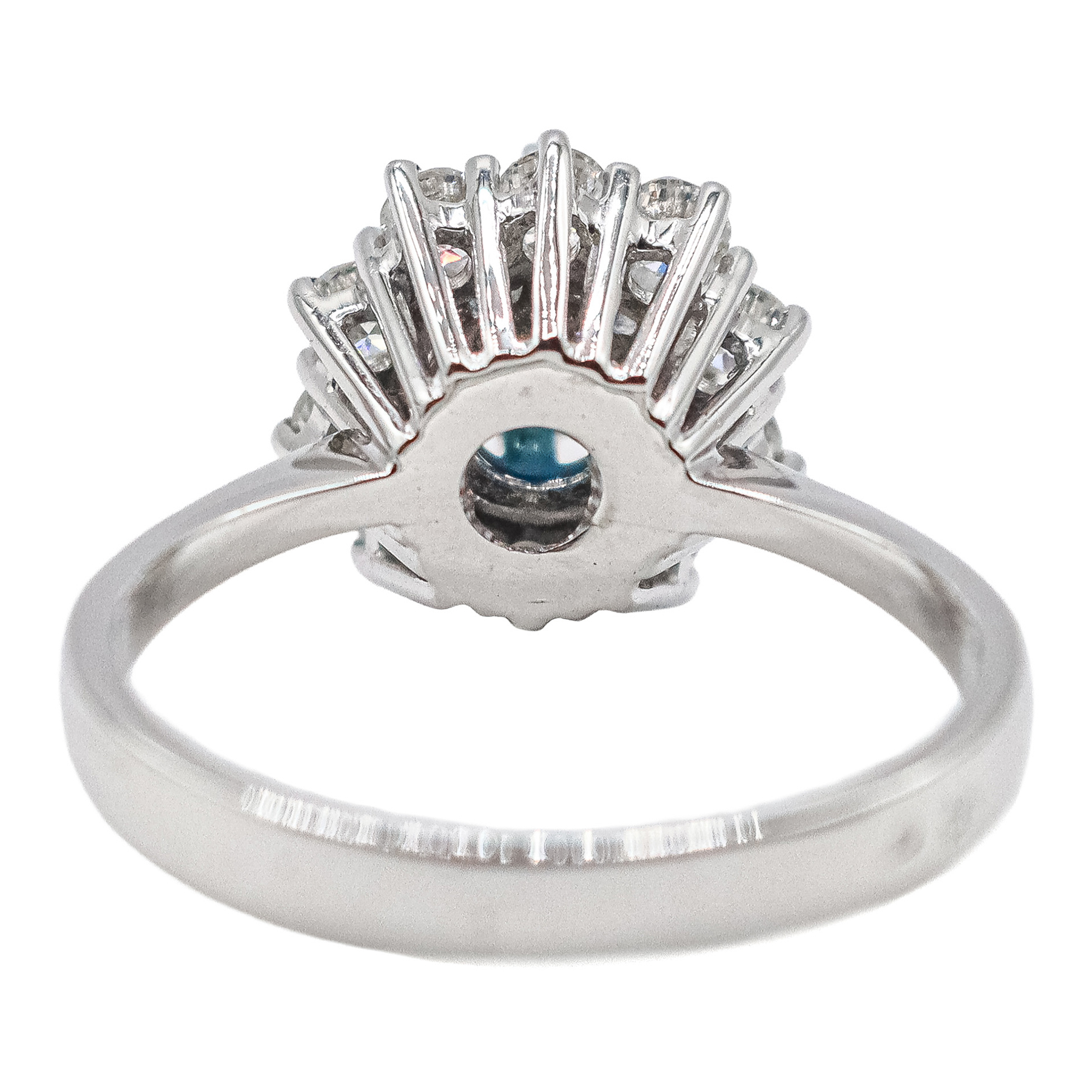 ANILLO ROSETÓN CON ZAFIRO Y BRILLANTES