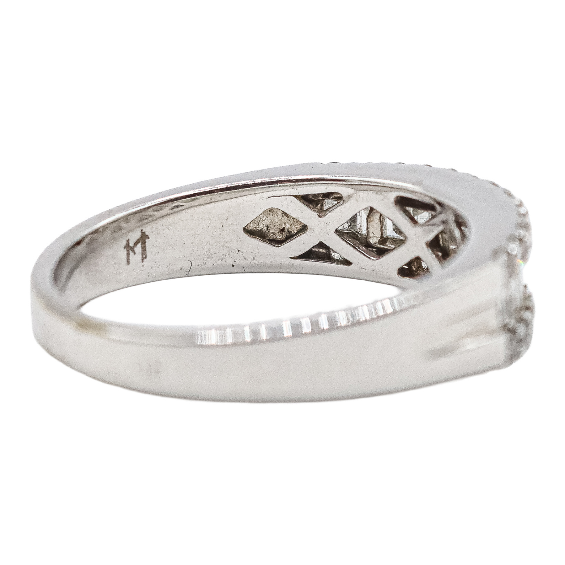 ANILLO CON DIAMANTES