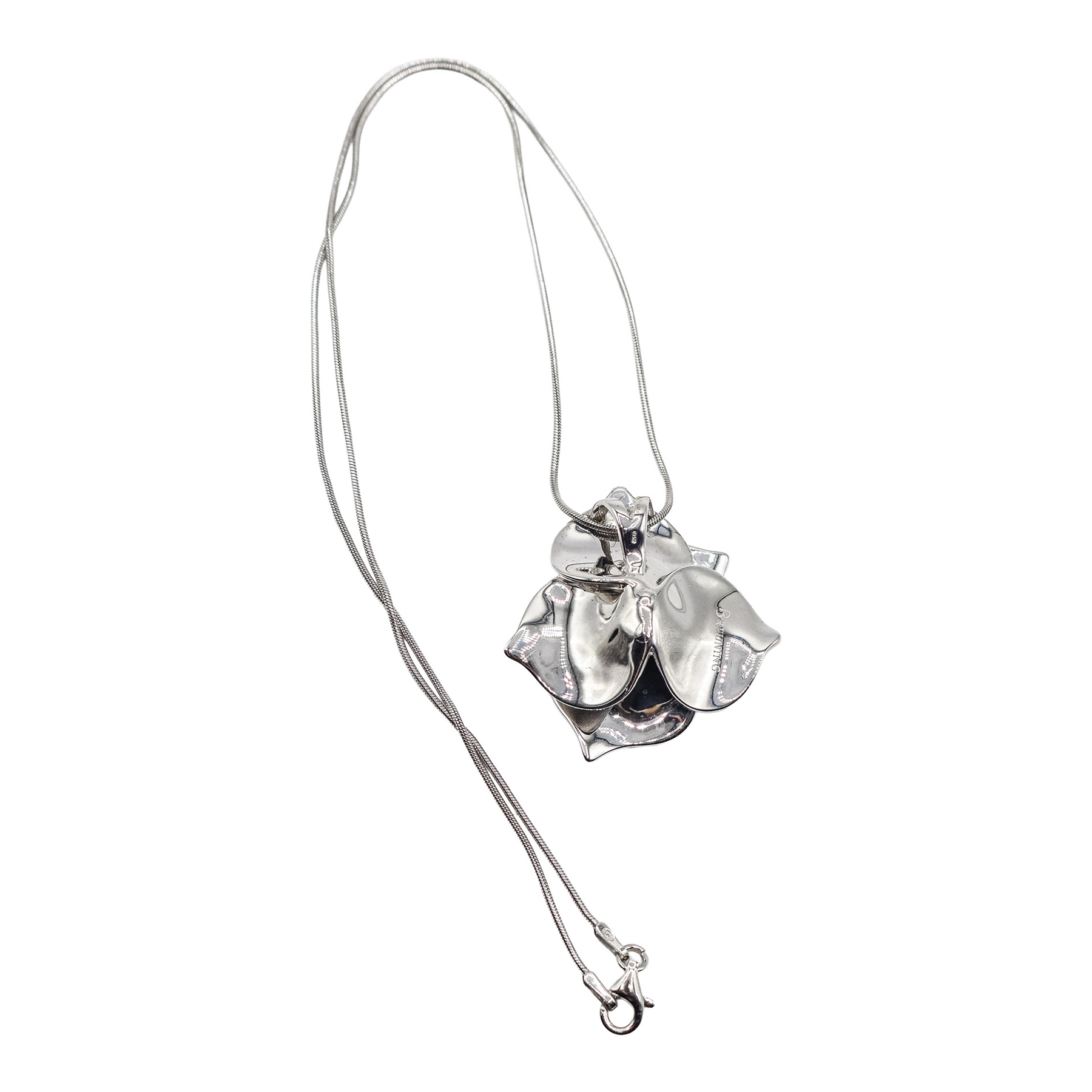 COLGANTE FLOR CON DIAMANTES