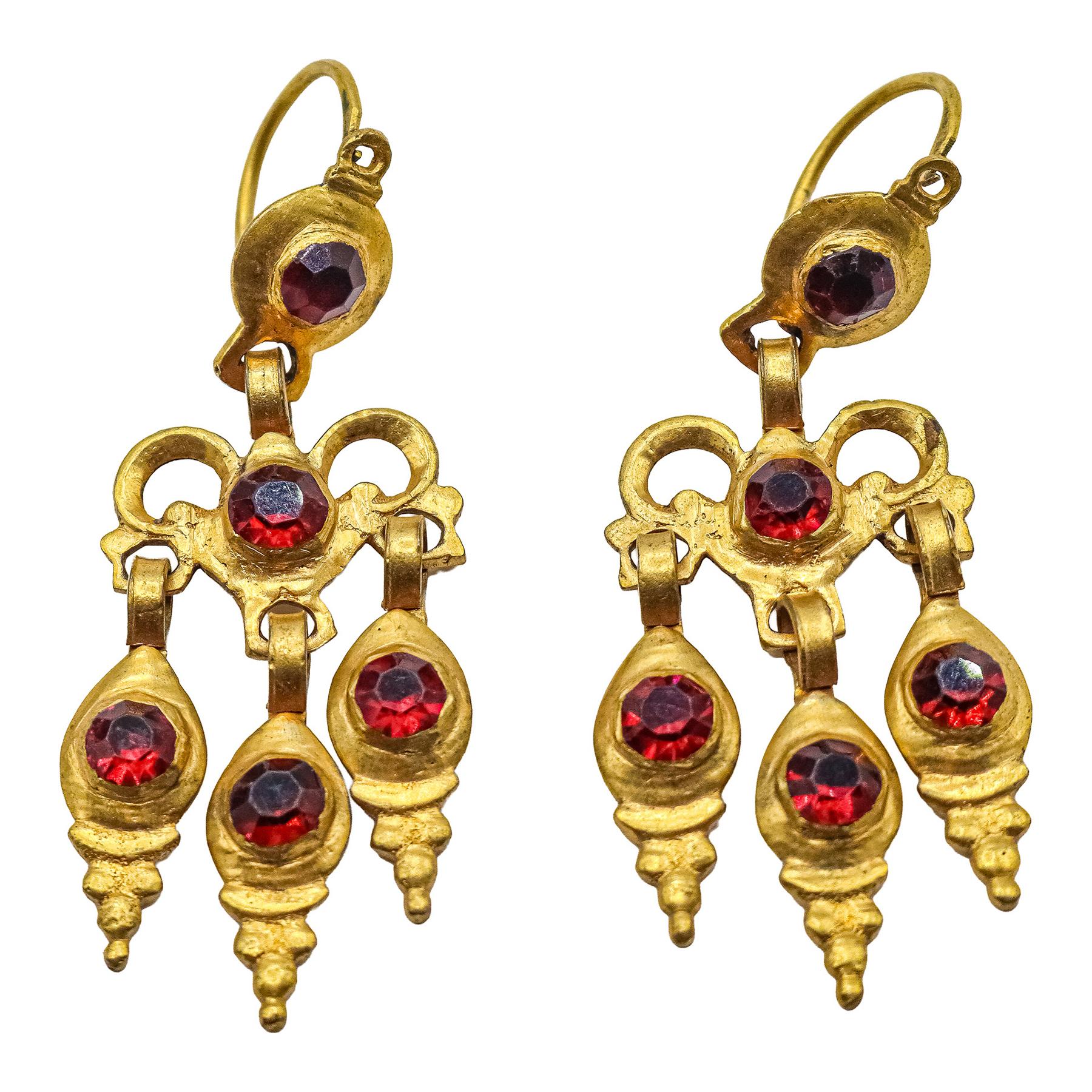 PENDIENTES GIRANDOLE PARA IMÁGEN, DE PPS. DEL S.XX