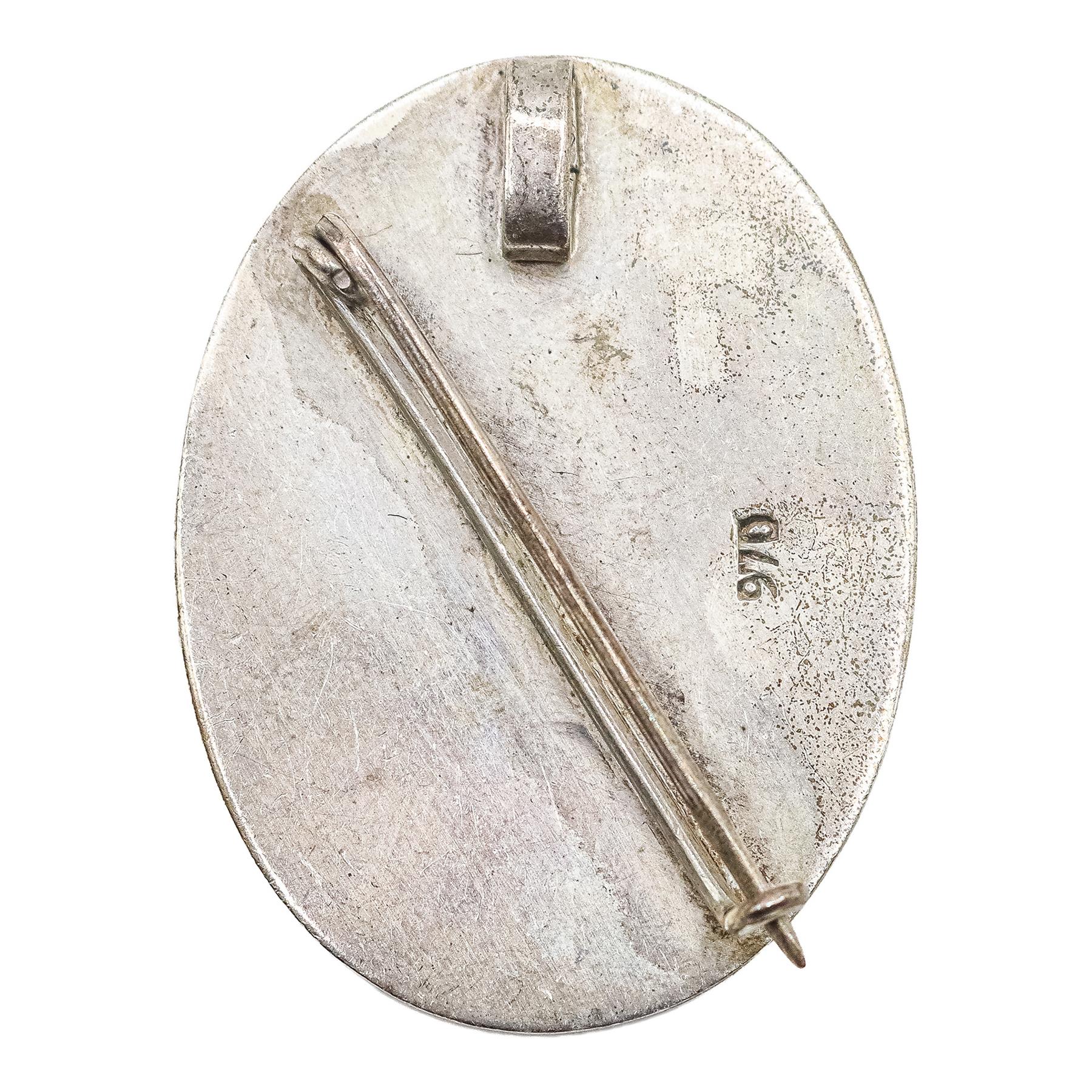 BROCHE CON MALAQUITA